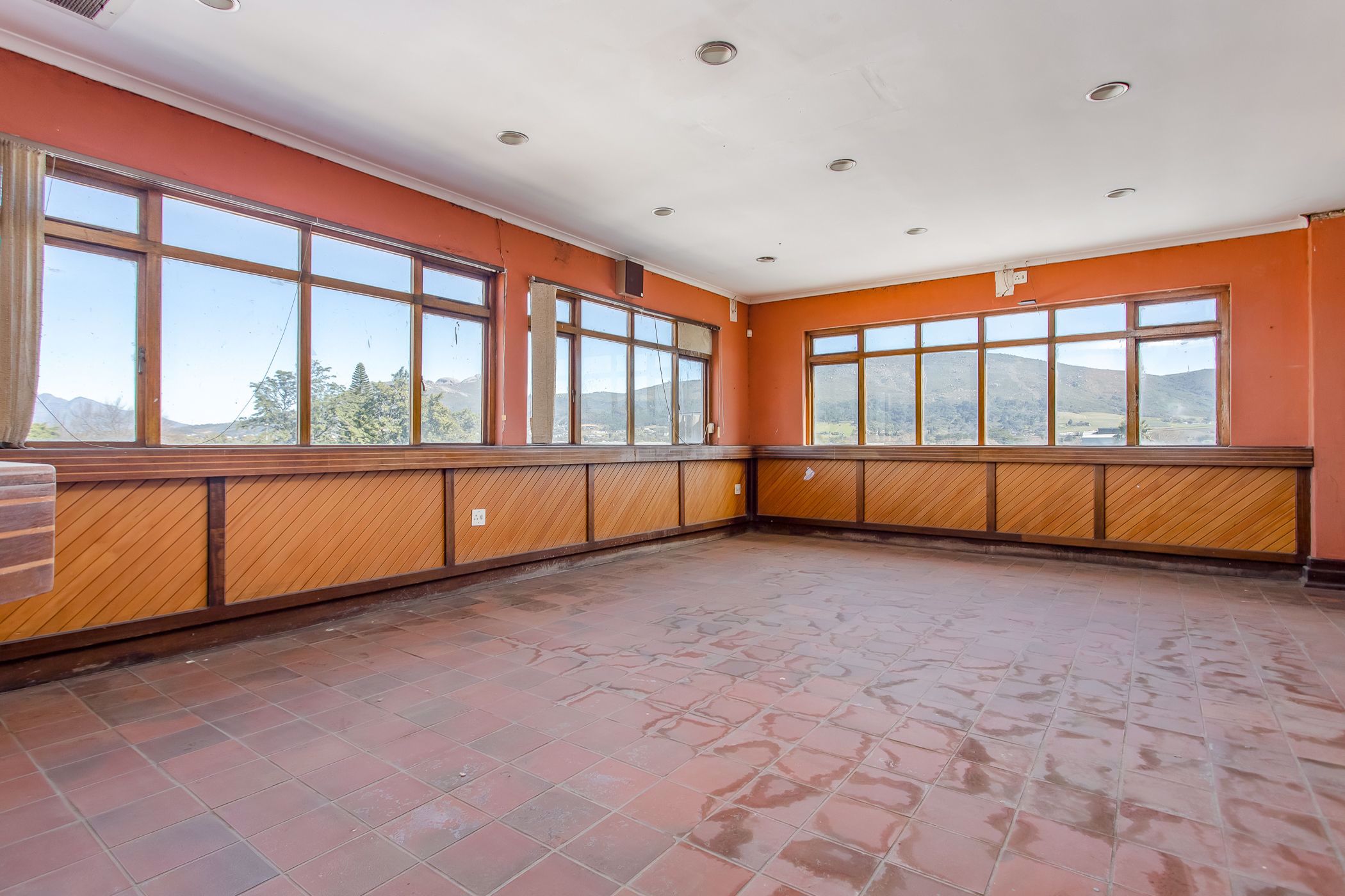 12087 m2 Commercial Industrial Property For Sale Paarl TK1581207