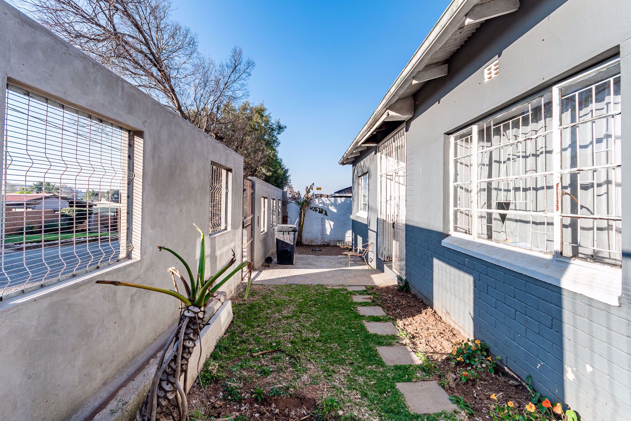 3 Bedroom House For Sale Newlands (Johannesburg) RAN1581786 Pam