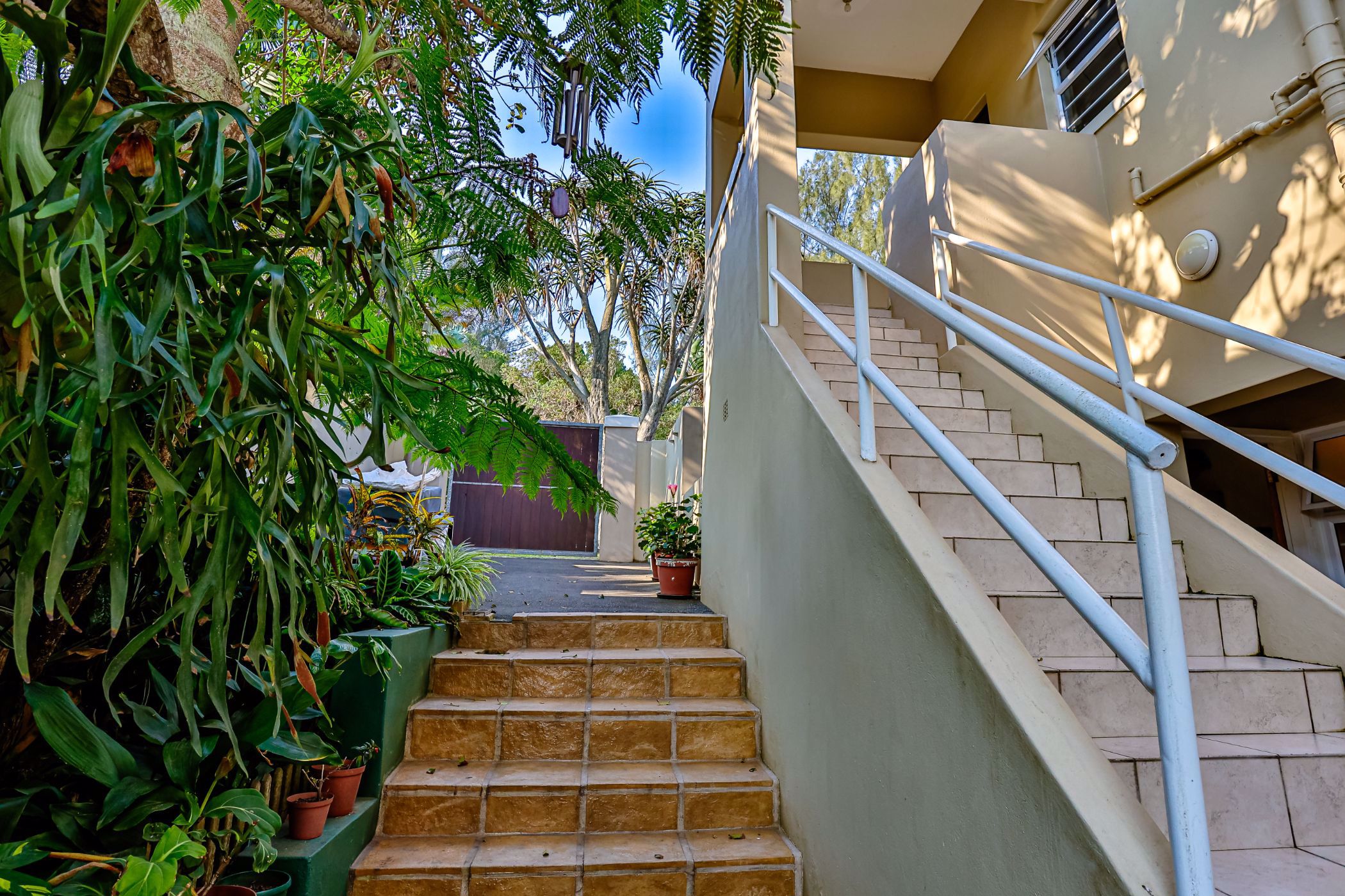 4 Bedroom House For Sale Salt Rock 1BD1580687 Pam Golding Properties