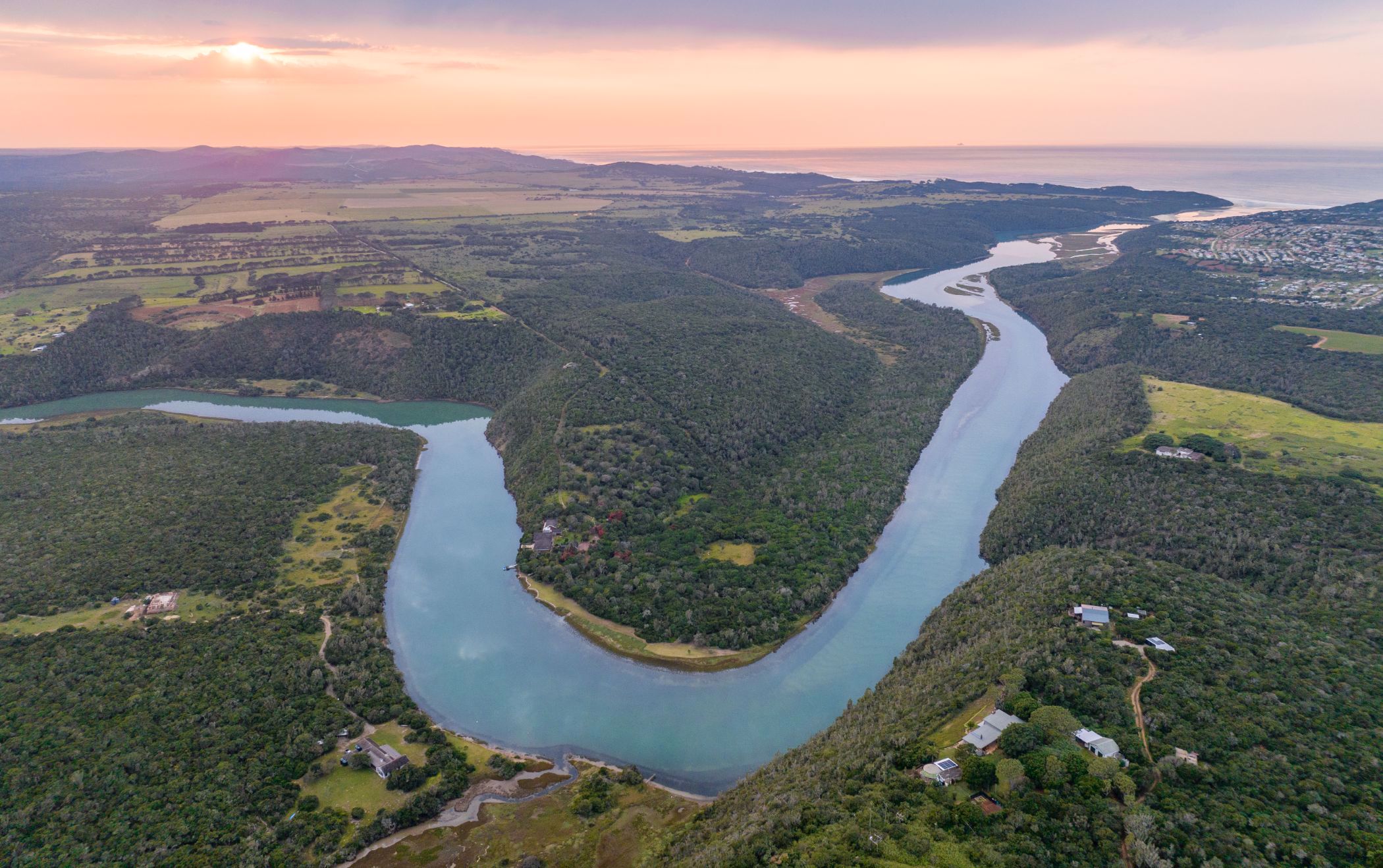 686 hectare Lifestyle Property For Sale Kenton on Sea 1KO1581729