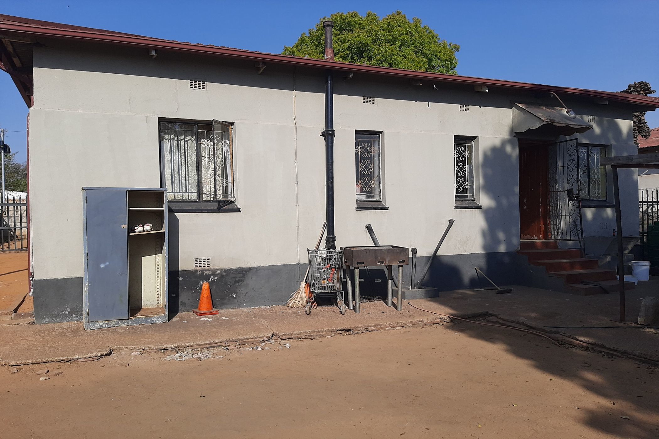8 Bedroom House For Sale Witbank Central (eMalahleni Central