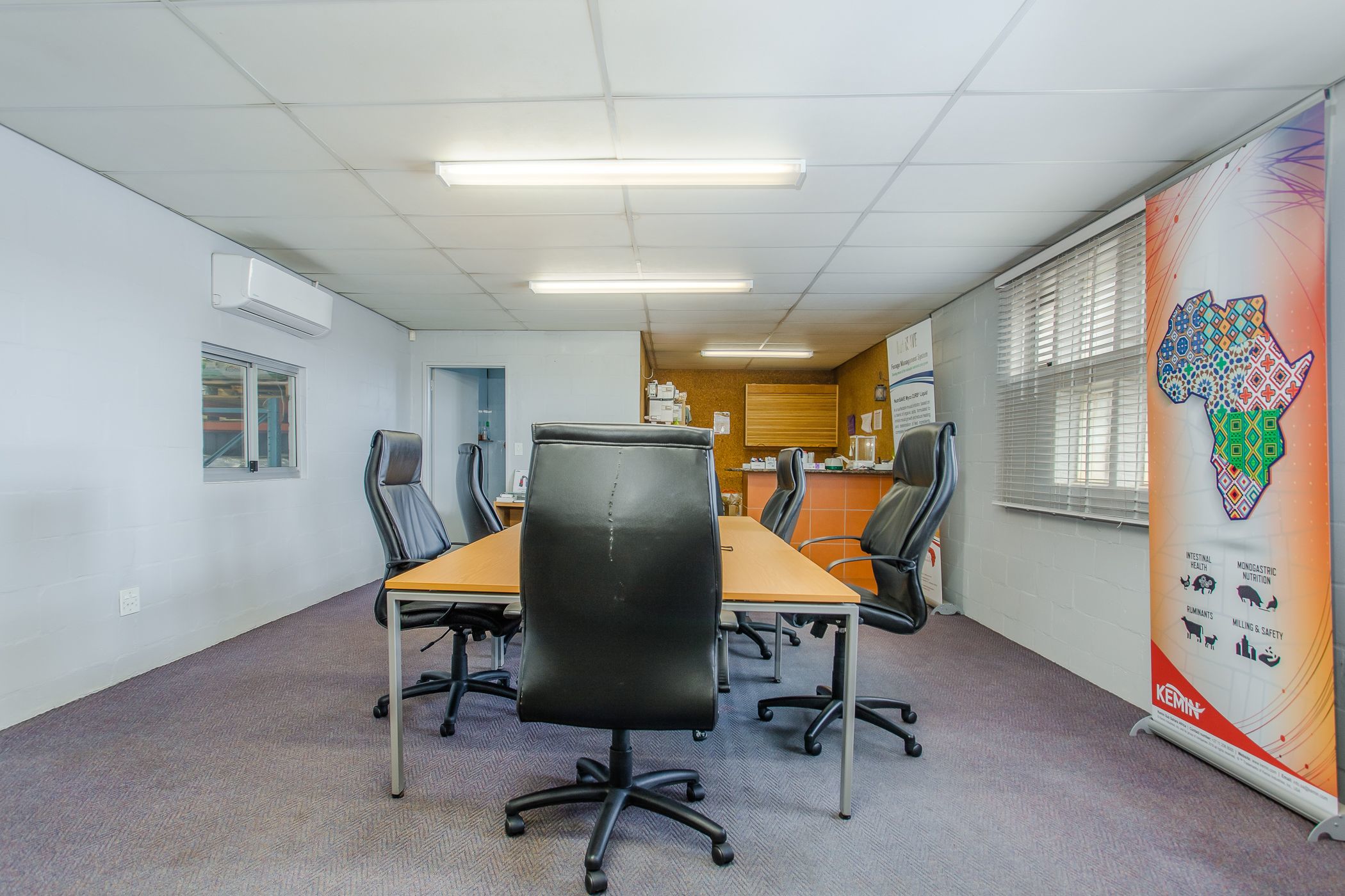 858 m2 Commercial Industrial Property For Sale Wellington TK1584994