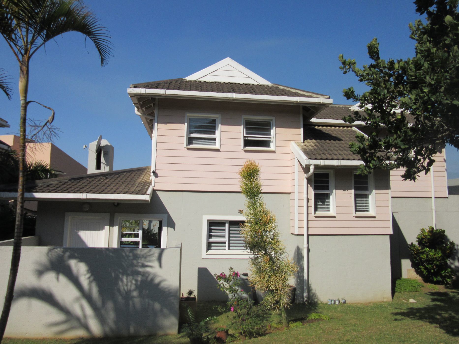 12 Bedroom Security Complex Home For Sale Port Edward 1PD1583067