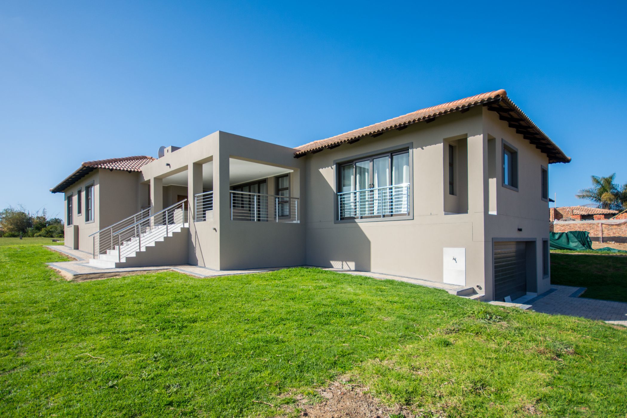 4 Bedroom House For Sale The Hill (Plettenberg Bay) 1KG1583337