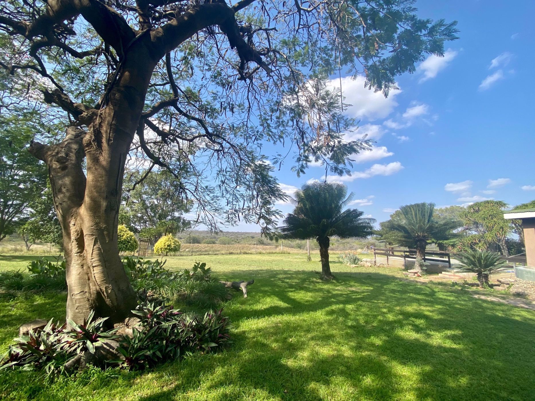 559680 m&sup2; game farm for sale in Guernsey