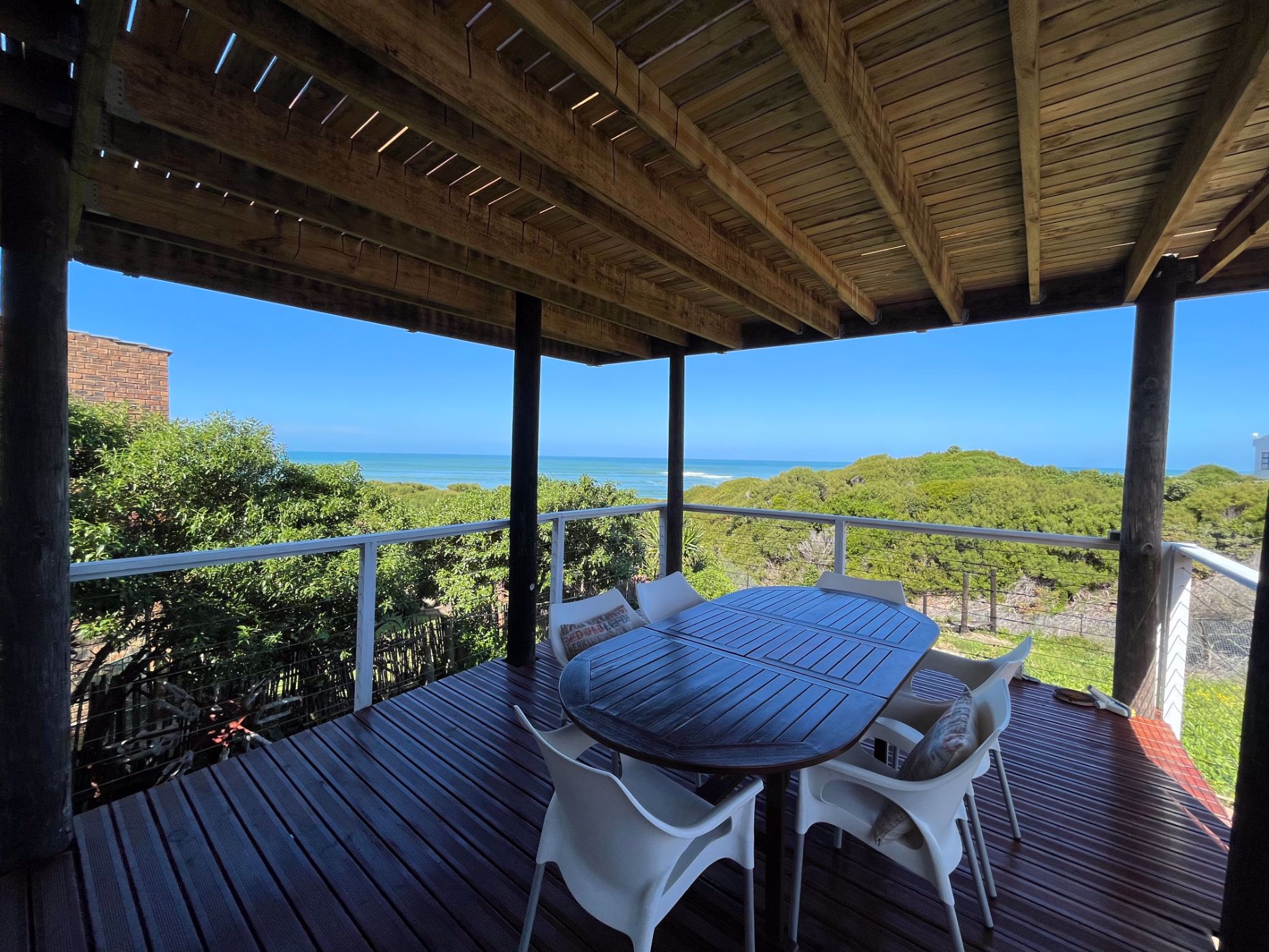 5 Bedroom House For Sale Paradise Beach (Jeffreys Bay) 1JF1582078