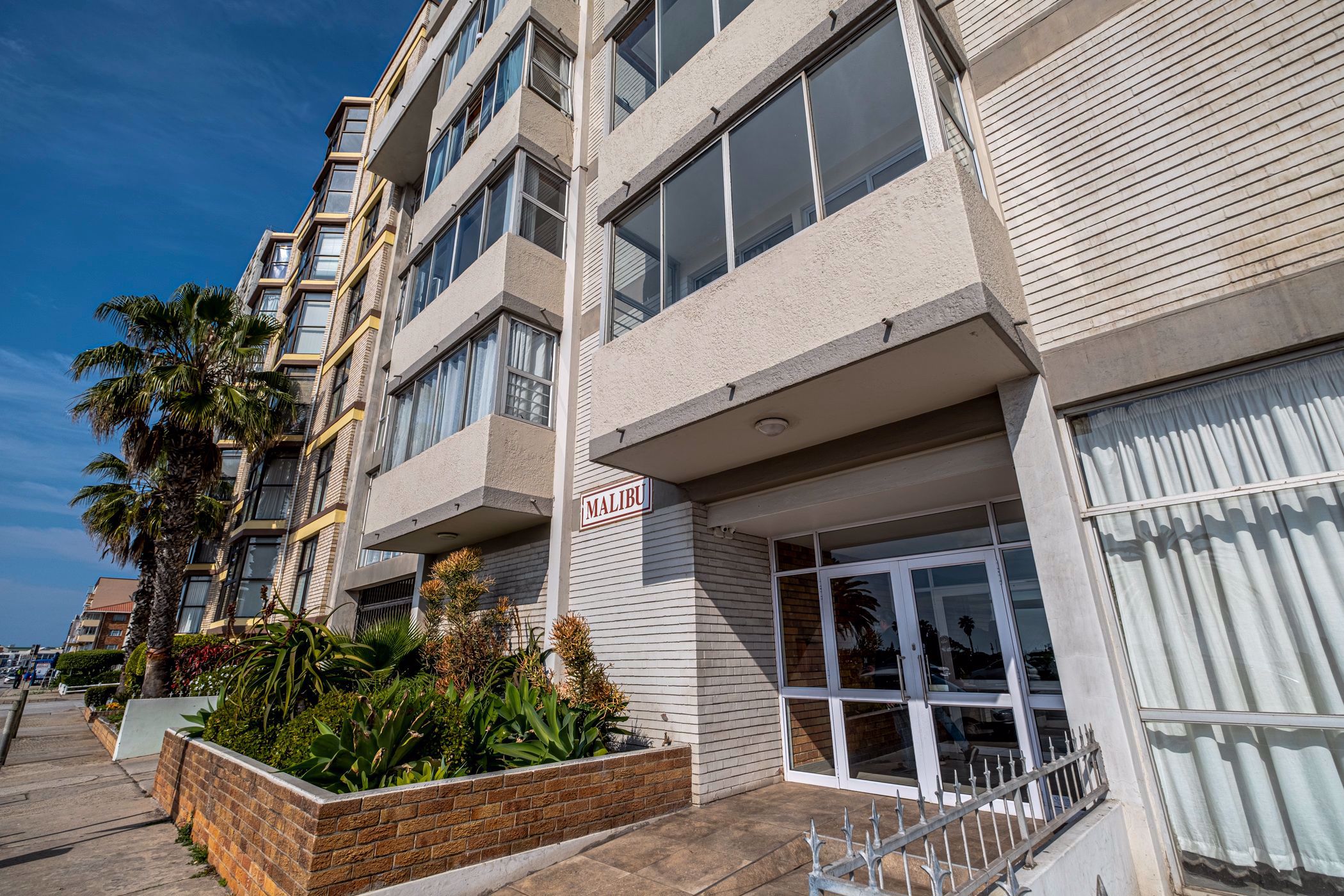 3 bedroom apartment for sale in Humewood