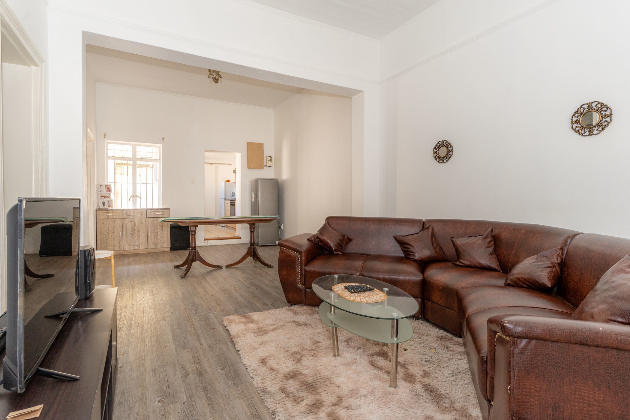 2 Bedroom Garden Apartment For Sale Observatory (Cape Town