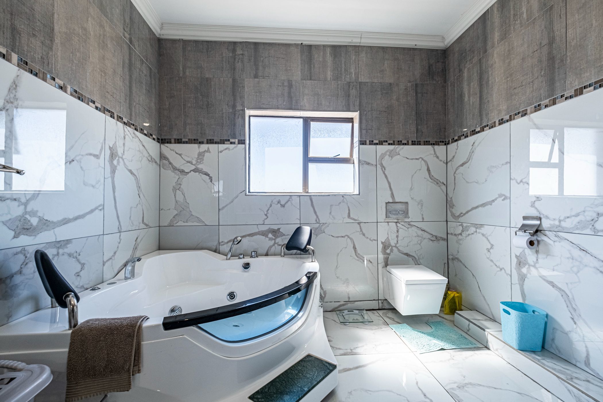 5 Bedroom House For Sale Bluewater Bay (Gqeberha (Port Elizabeth