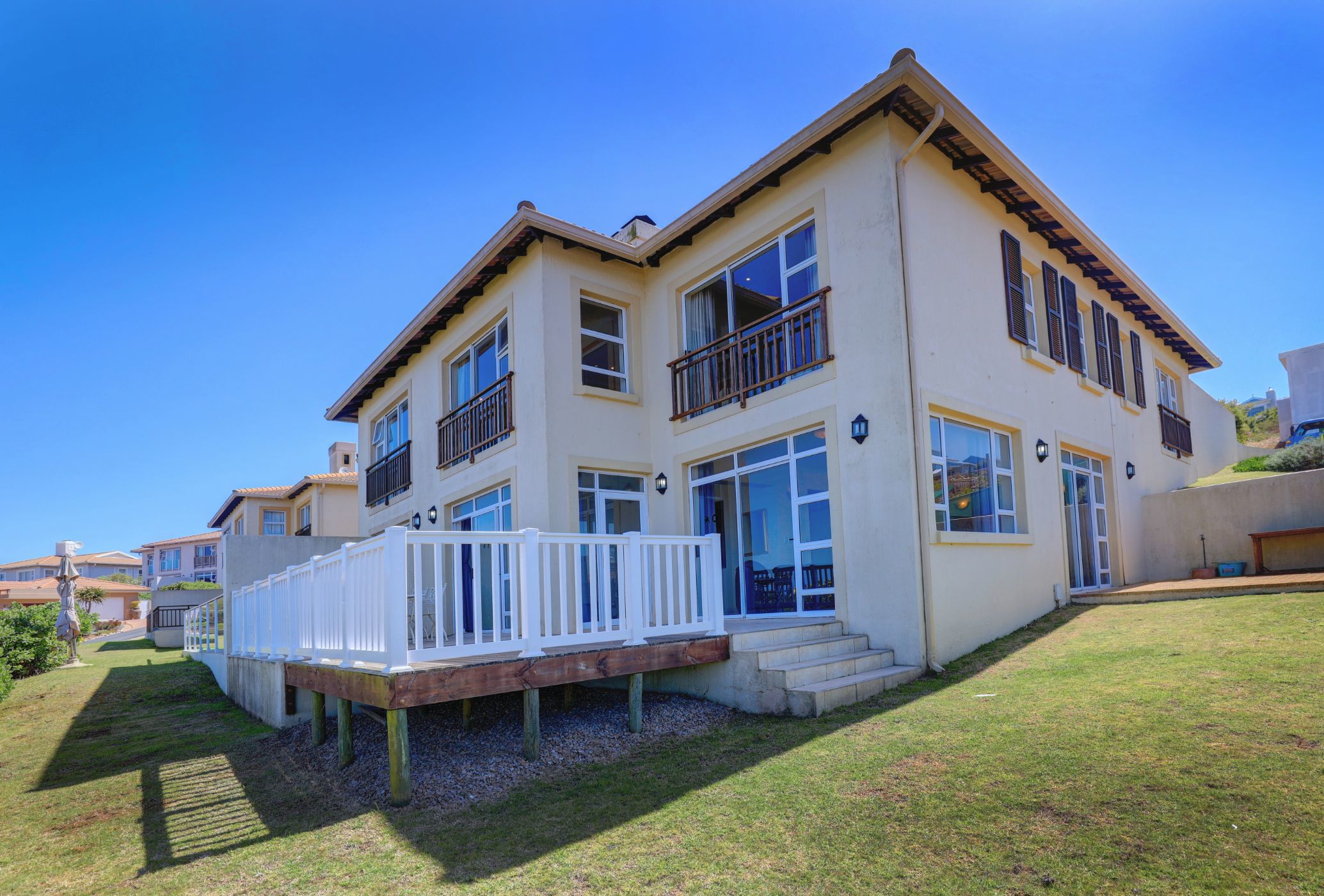 3 Bedroom House For Sale Pinnacle Point Golf Estate 1MB1587676