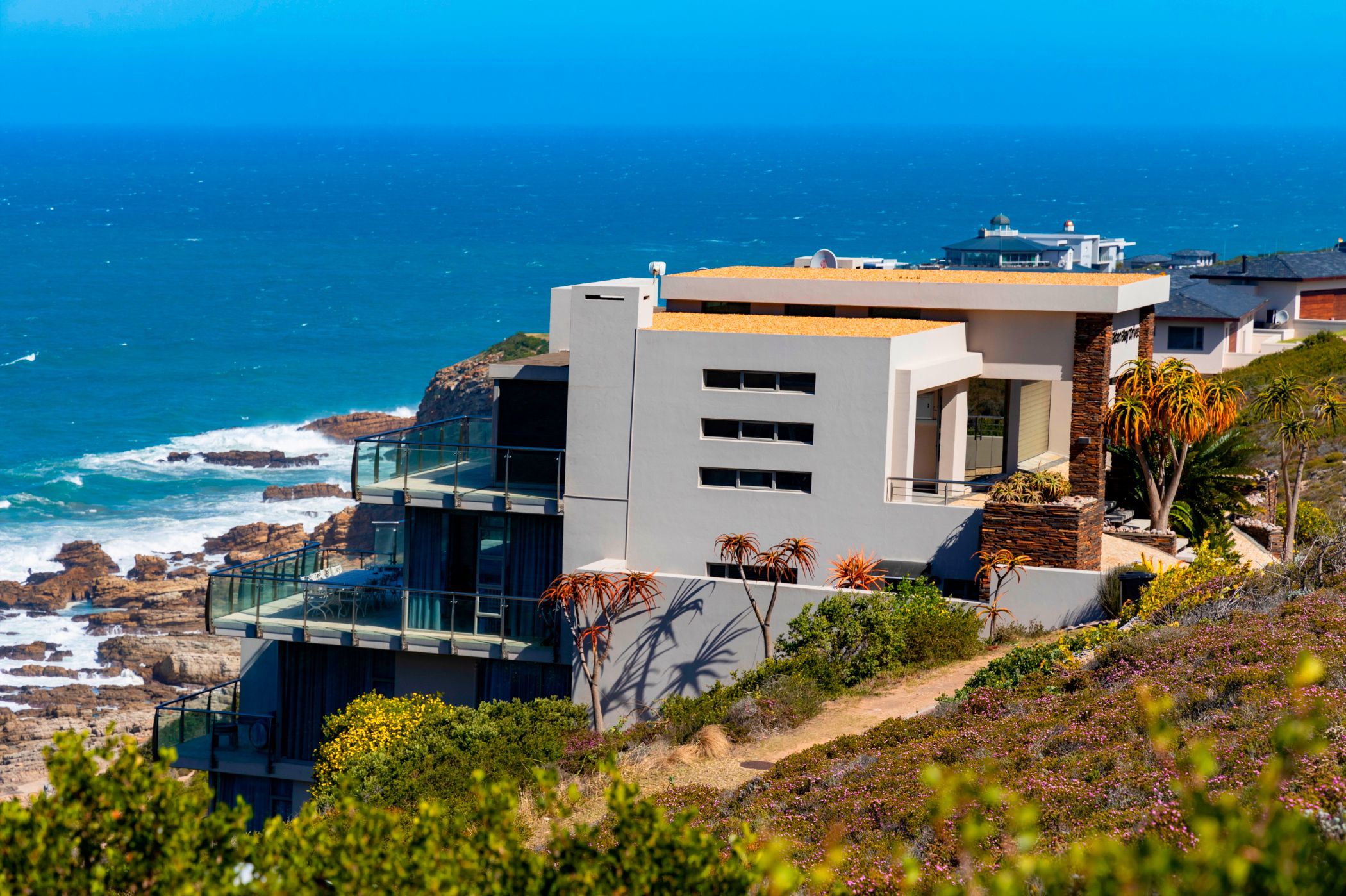 6 Bedroom House For Sale Pinnacle Point Golf Estate 1MB1584103