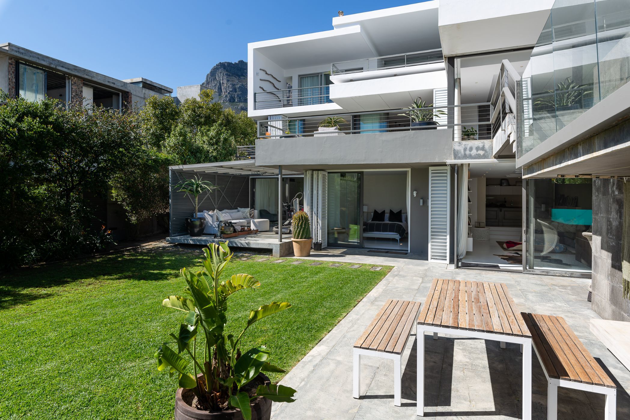 4 Bedroom Townhouse For Sale Camps Bay AS1584266 Pam Golding