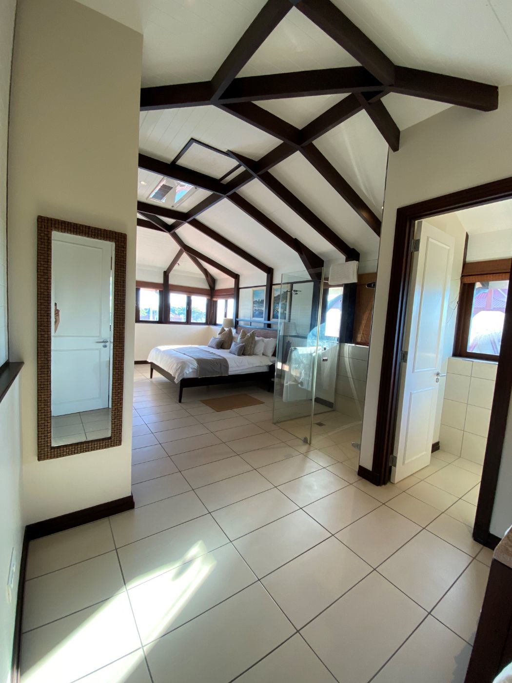 3 Bedroom Apartment For Sale Eden Island (Seychelles) SR1568827