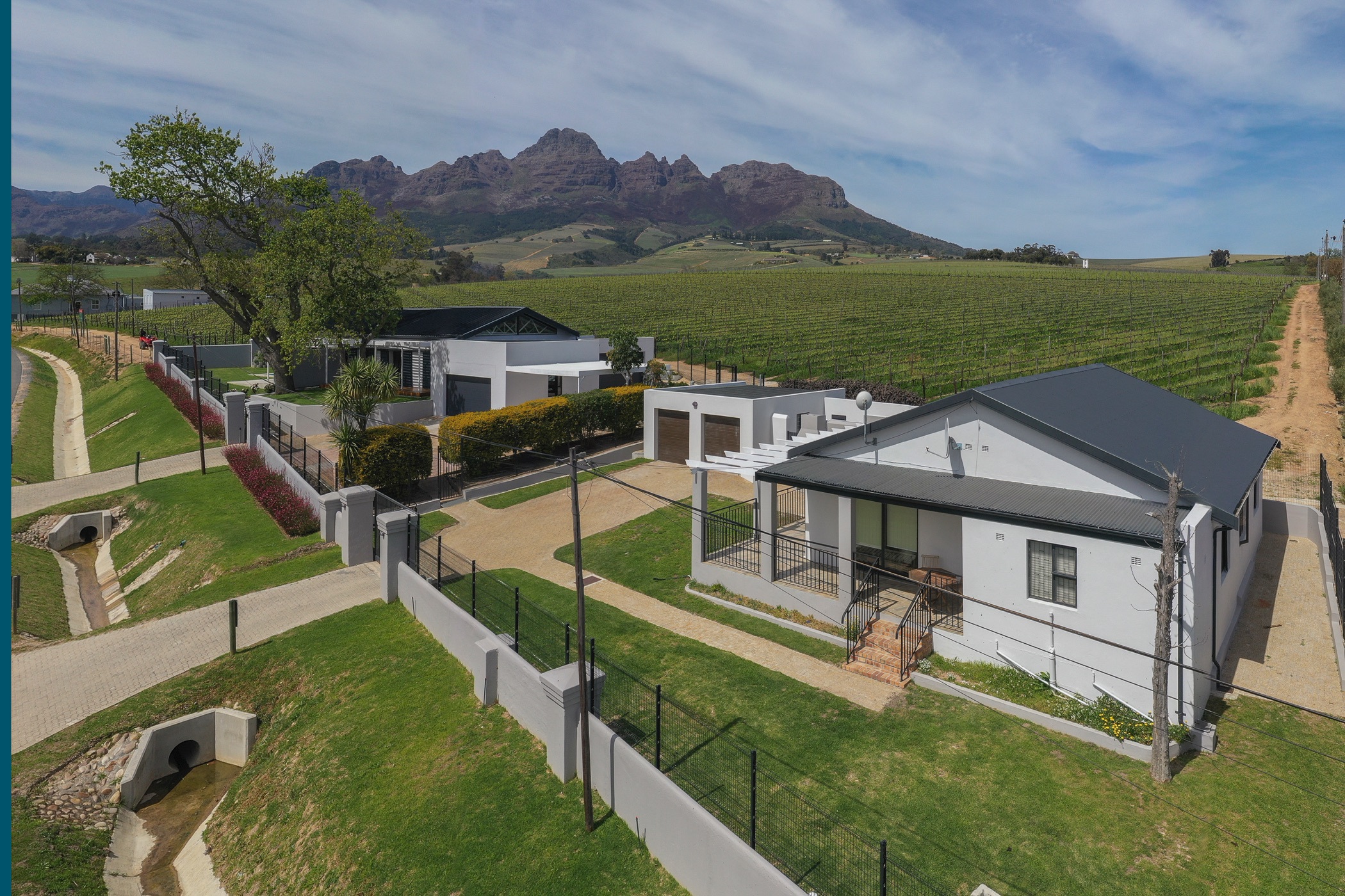 9.4 hectare Lifestyle Property For Sale Stellenbosch Farms ST1625482 Pam Golding Properties