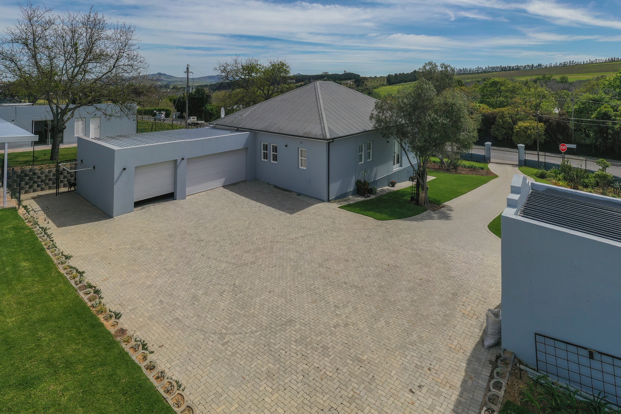 9.4 hectare Lifestyle Property For Sale Stellenbosch Farms ST1625482 Pam Golding Properties