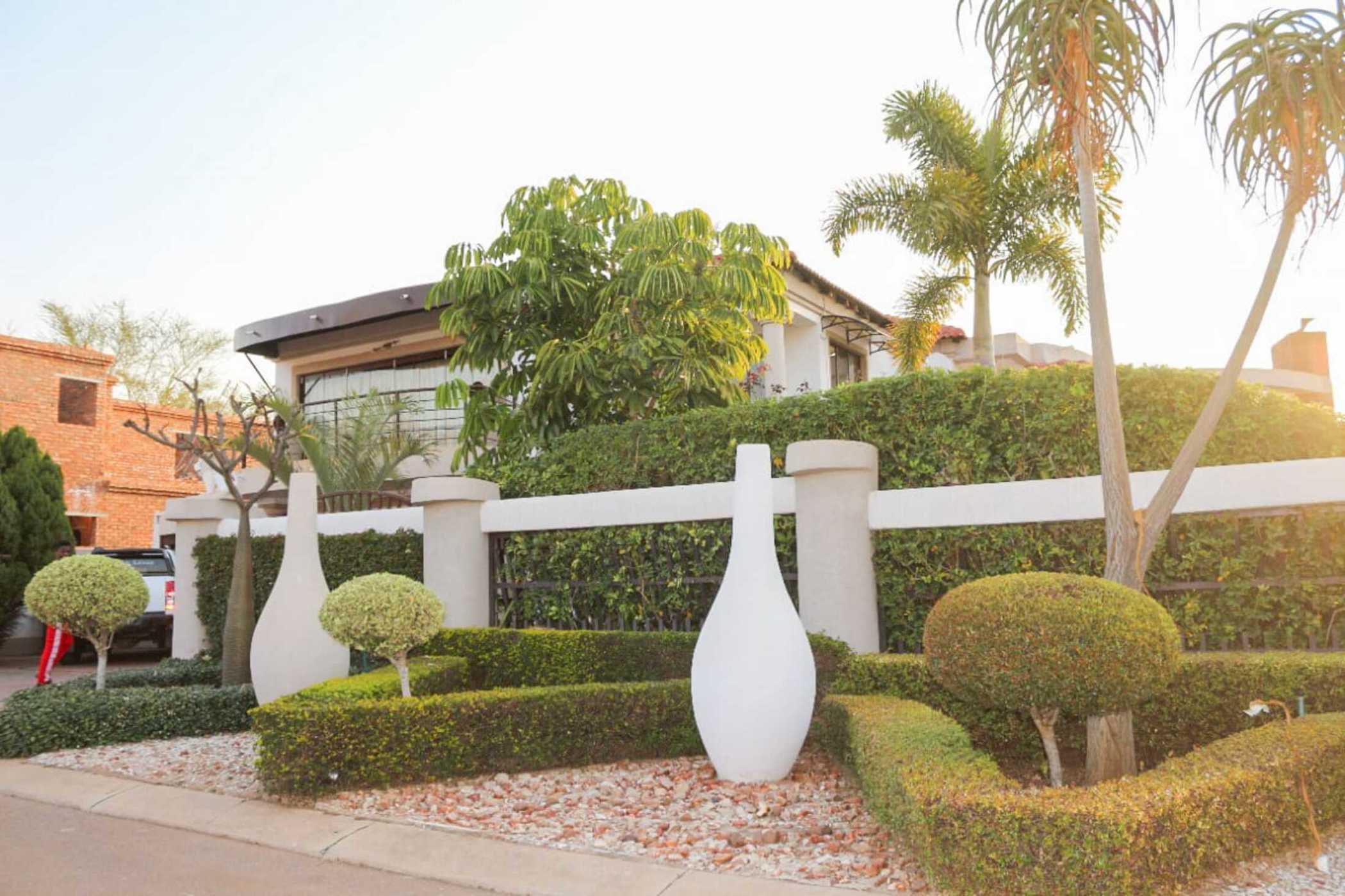 4 bedroom house for sale in Zambezi Country Estate