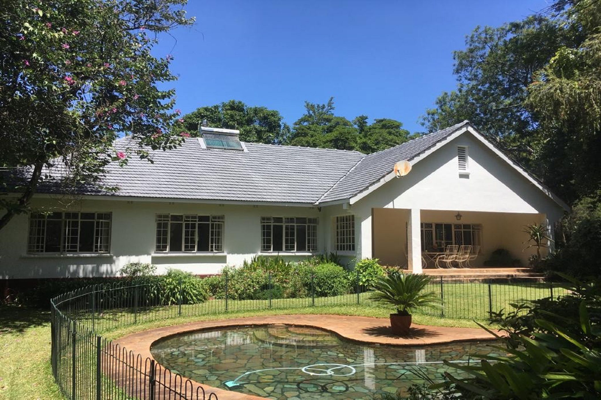 4-bedroom-house-for-sale-mutare-zimbabwe-3zb1584787-pam-golding