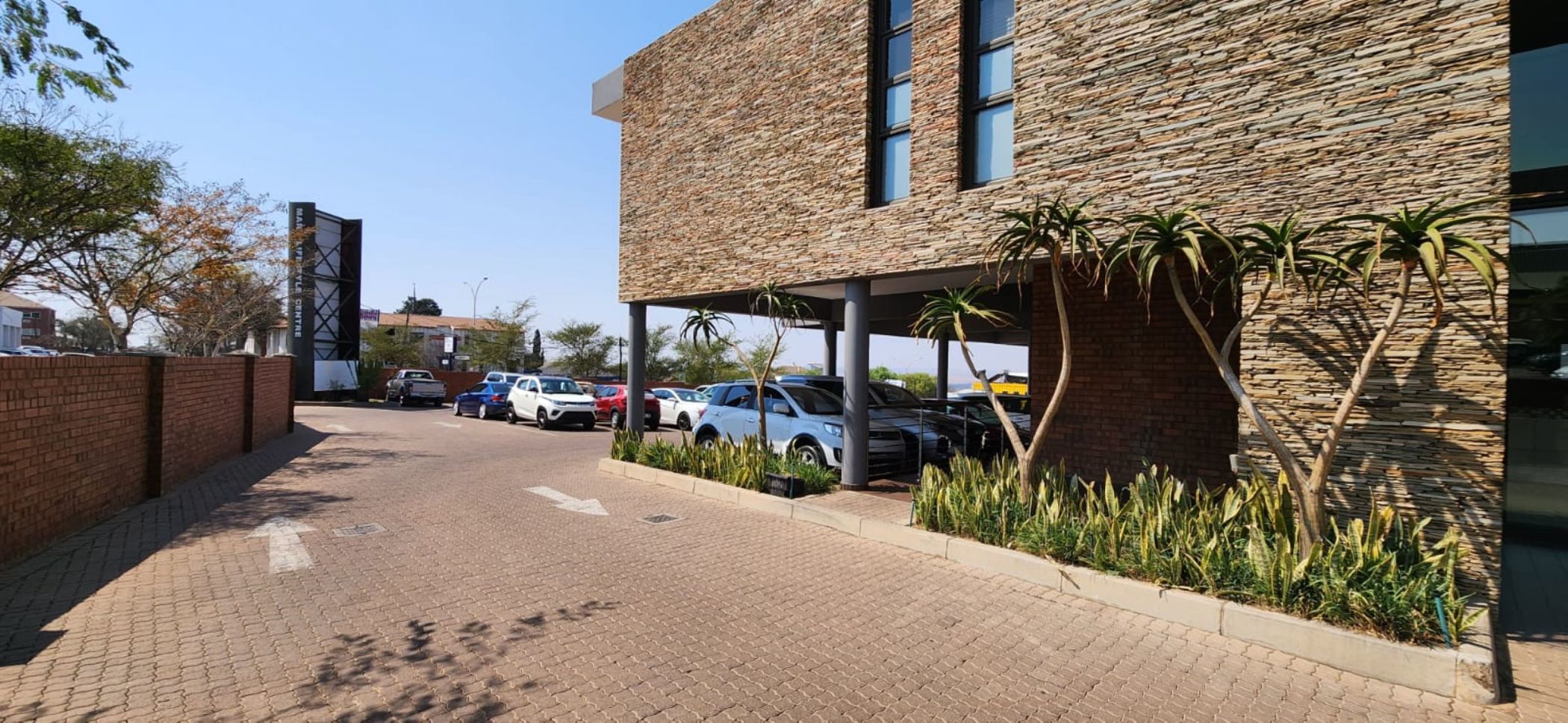 Commercial business for sale in Del Judor