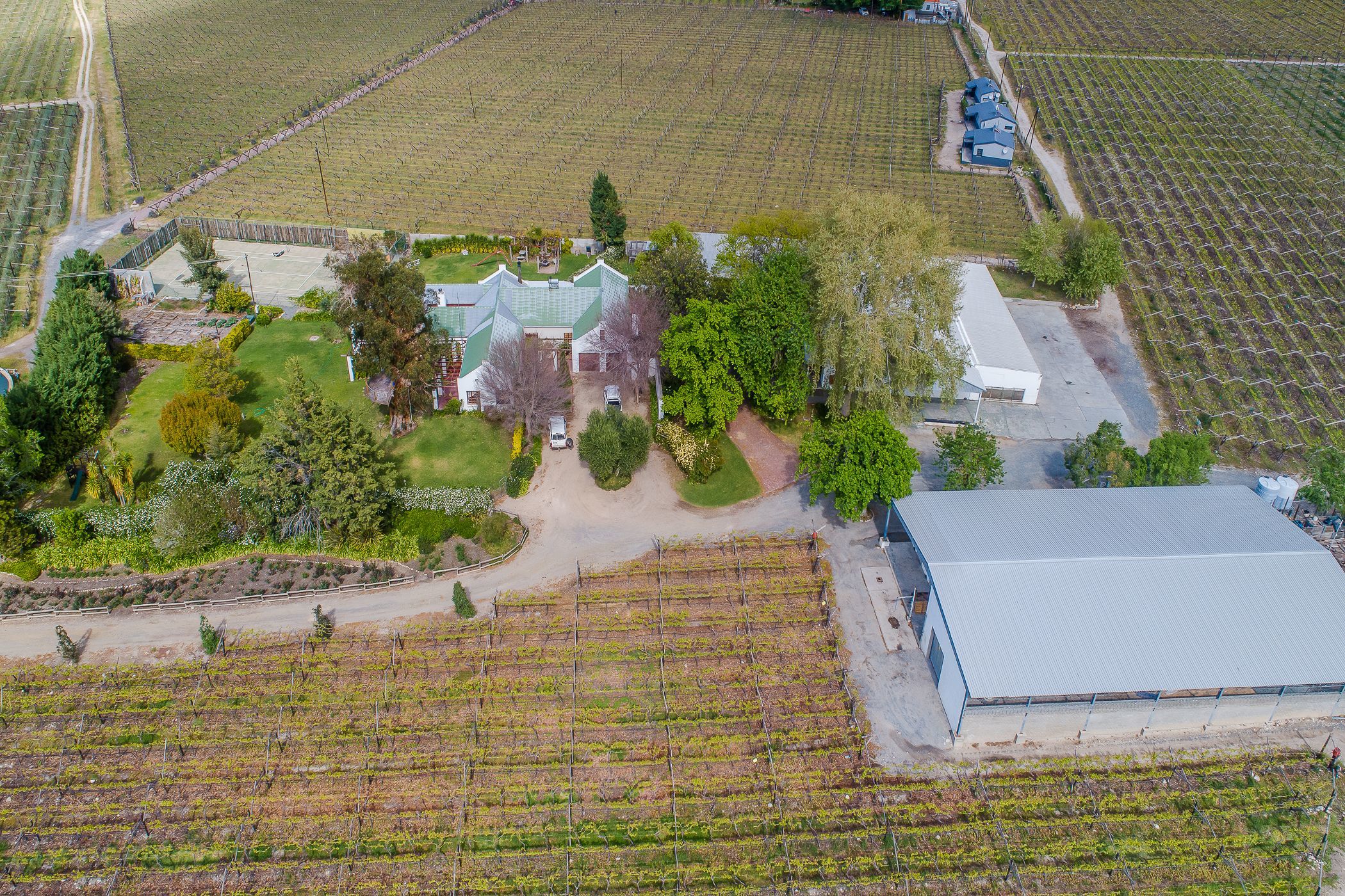 82.02 hectare Fruit Farm For Sale De Doorns TK1588228 Pam Golding