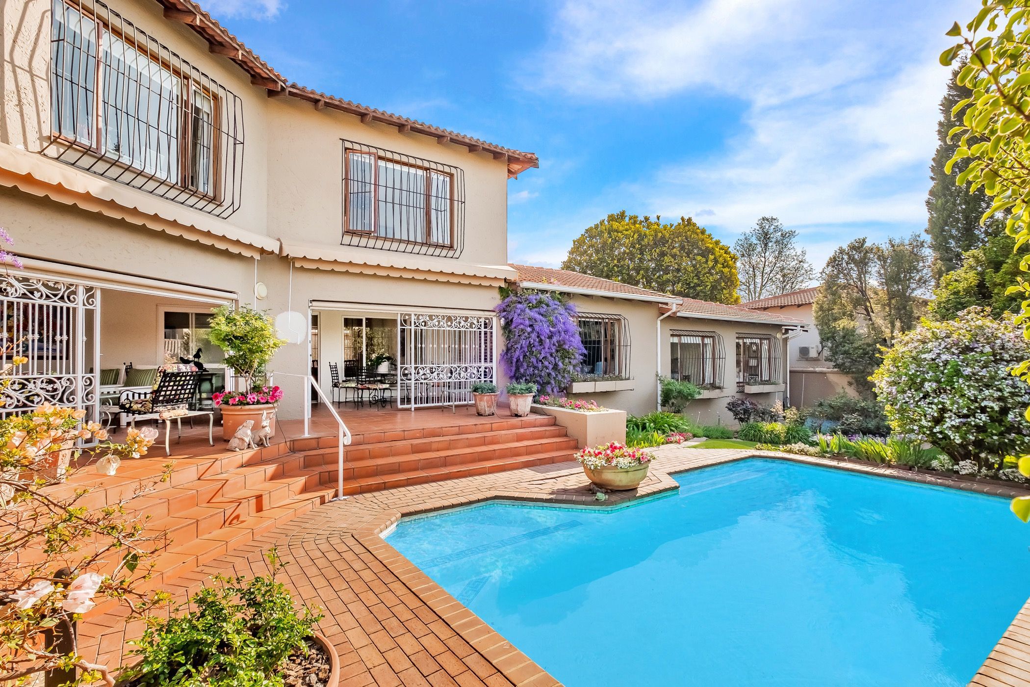 3 Bedroom Cluster House For Sale River Club (Sandton) HP1584741