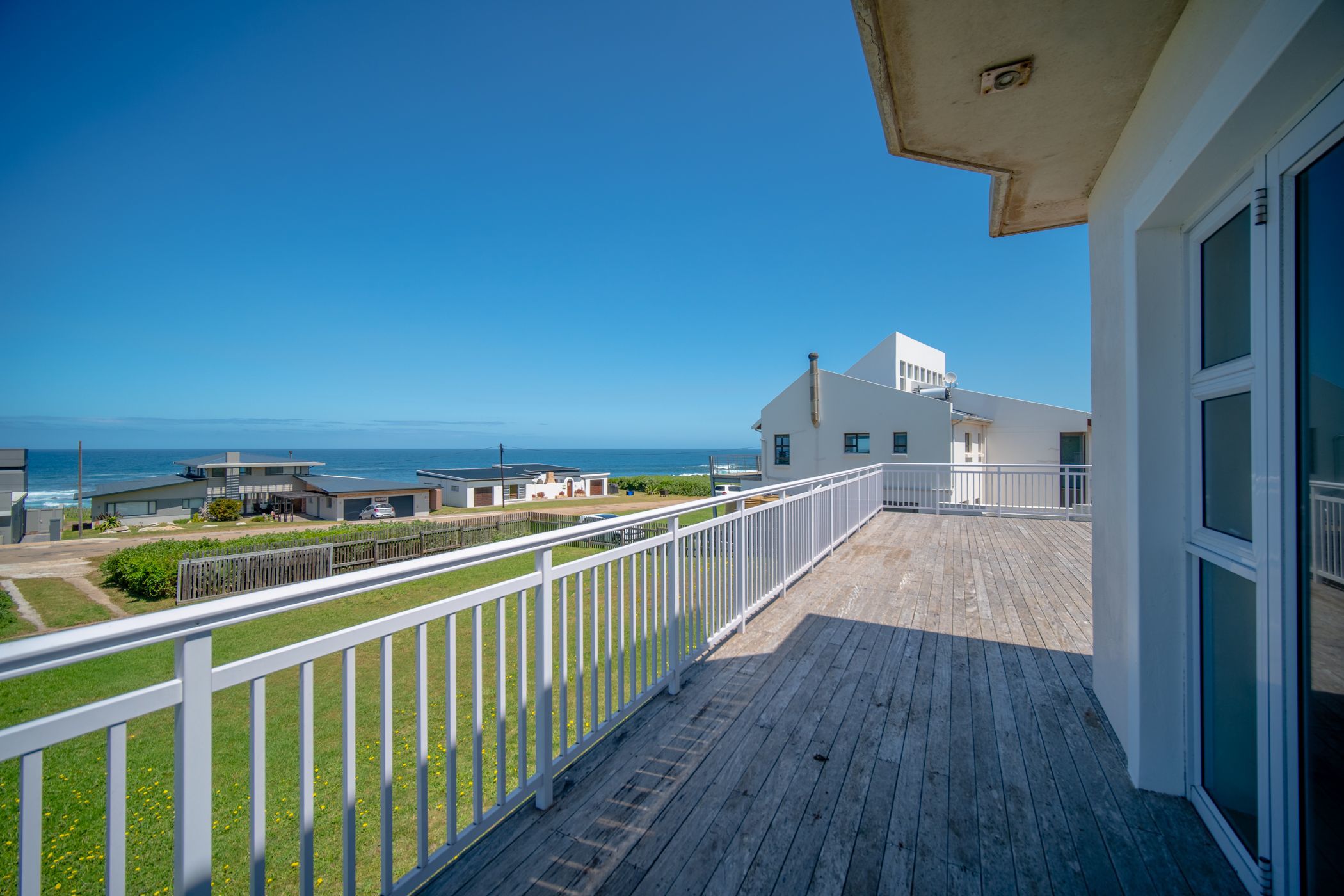 5 Bedroom House For Sale Cape St Francis 1SA1639795 Pam Golding