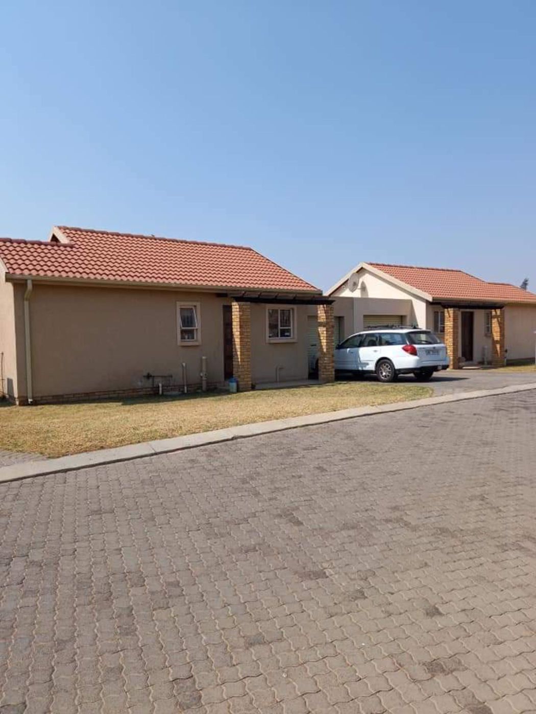 2 Bedroom Security Estate Home For Sale Helderwyk Estate 1BJ1588313