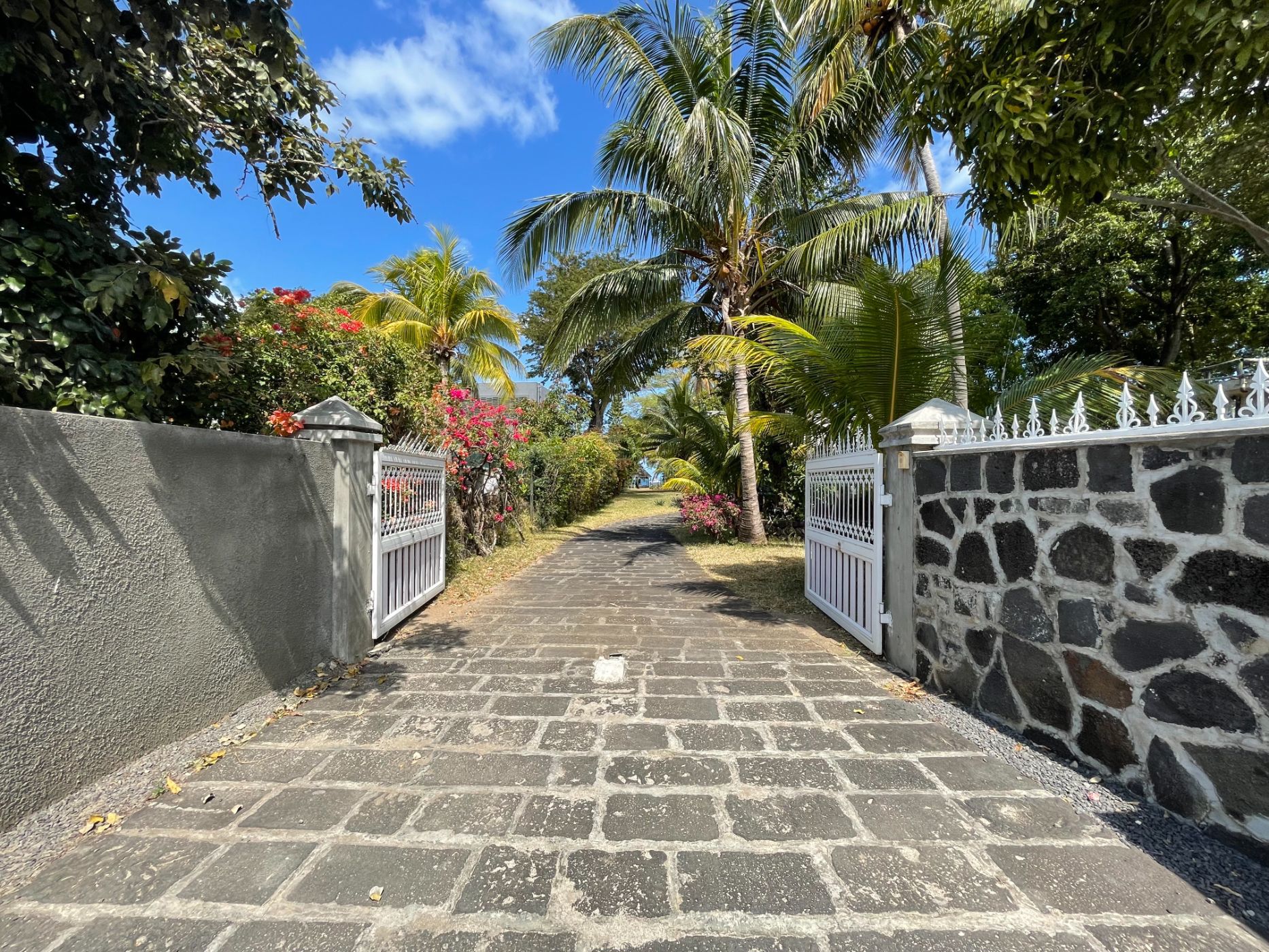 3 Bedroom House For Sale Mauritius MUR1588316 Pam Golding Properties