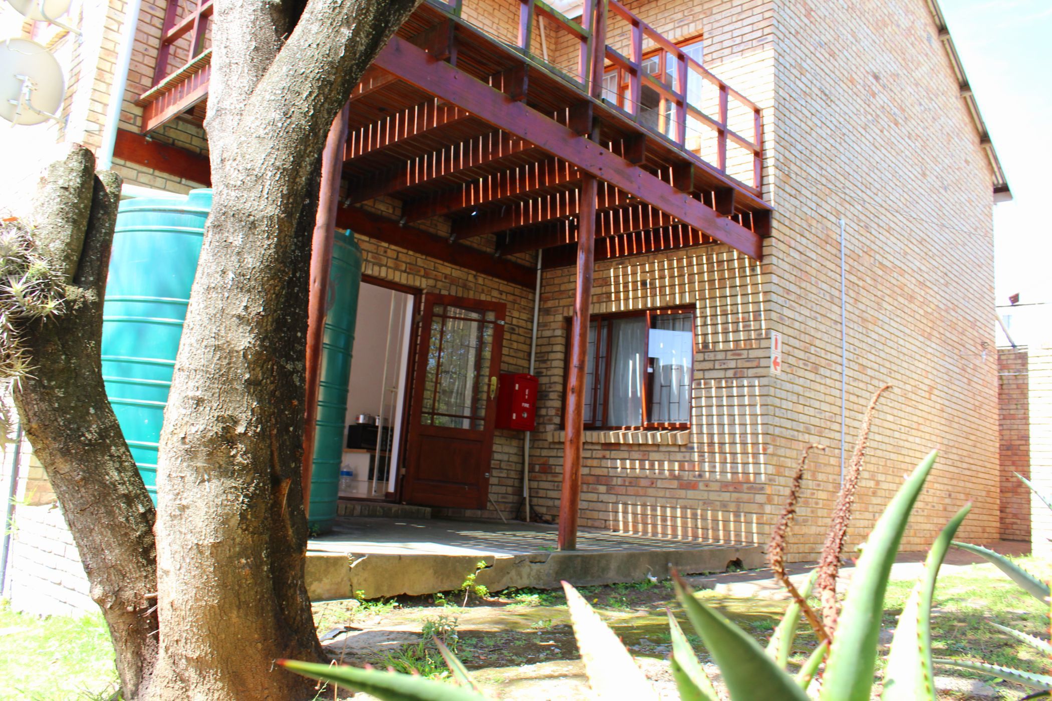 2 bedroom apartment for sale in Sunnyside (Grahamstown (Makhanda))