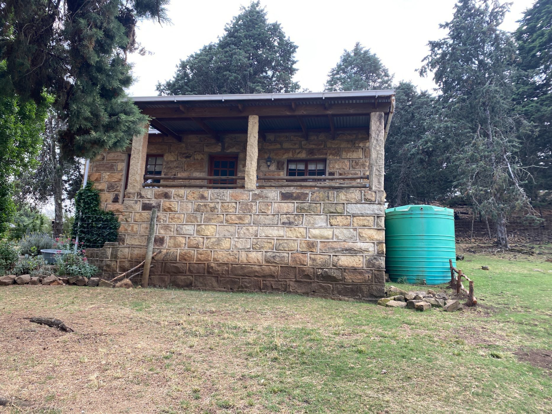 324 hectare Lifestyle Property For Sale Clarens 1CS1589121 Pam