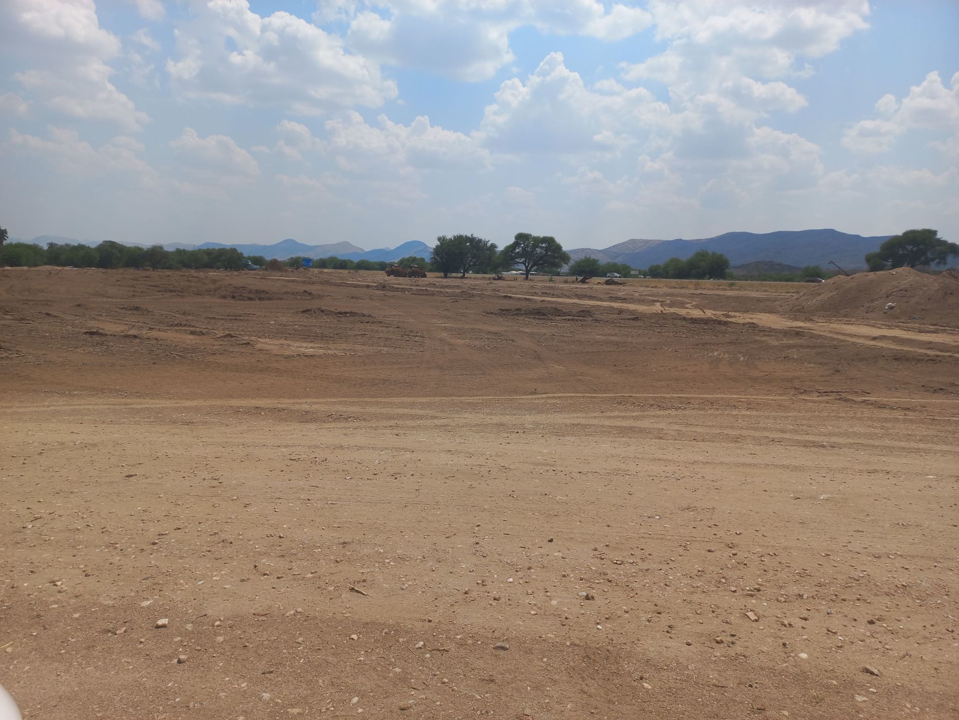 22240 m&sup2; commercial vacant land for sale in Windhoek (Namibia)