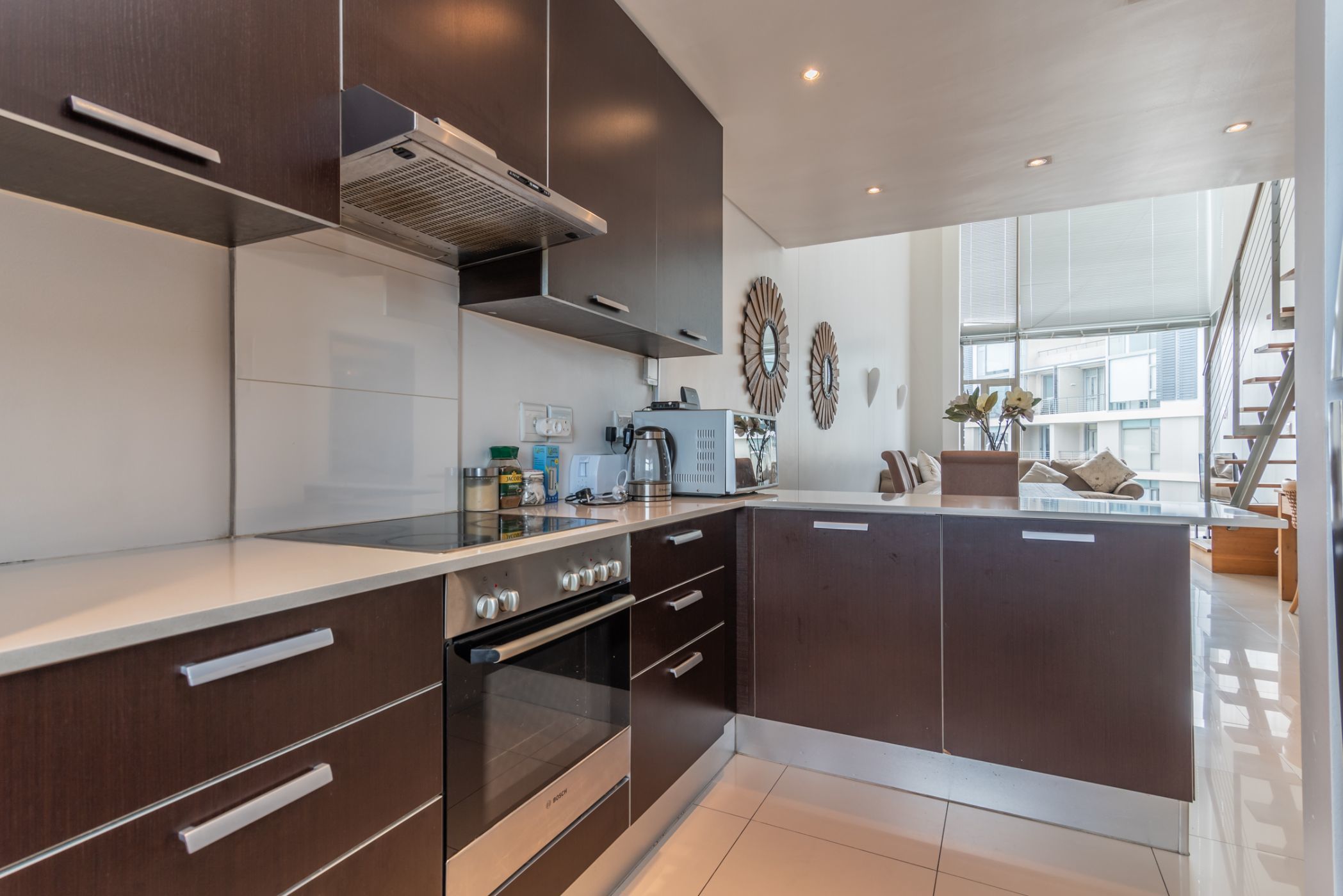 3 Bedroom Penthouse Apartment For Sale Claremont (Cape Town