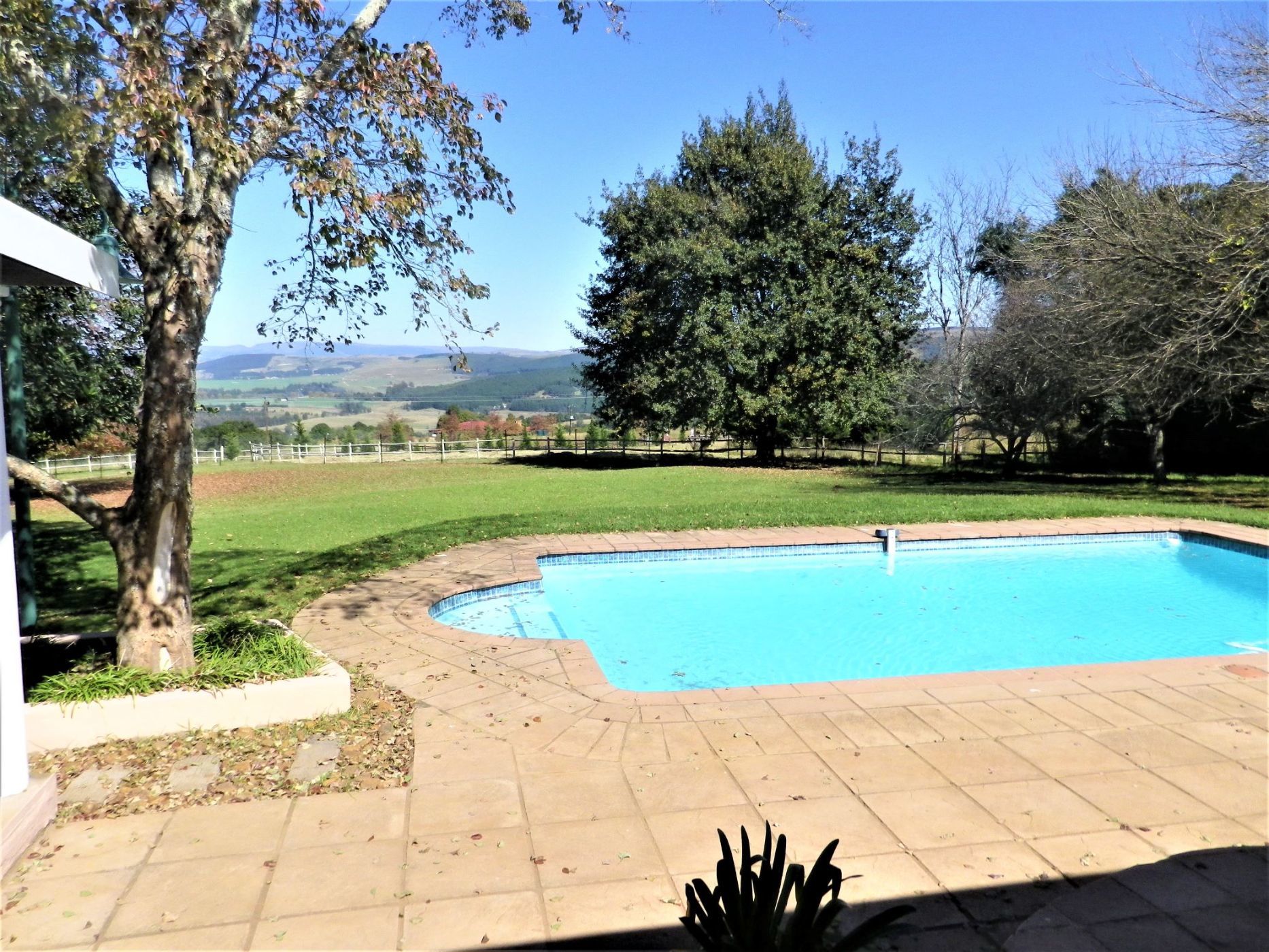 Country Resort For Sale Balgowan (Midlands (Rural)) 1PM1591247