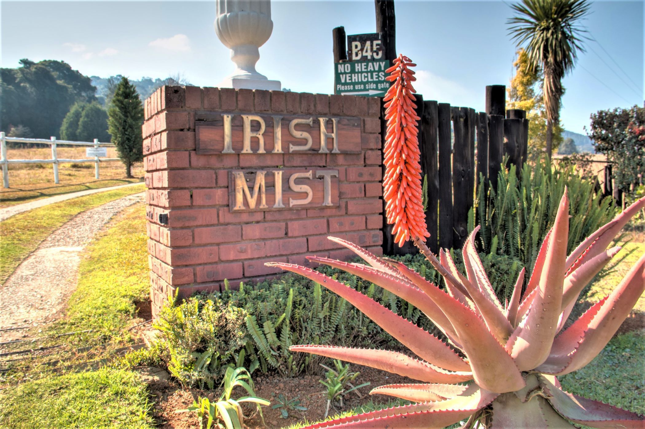 Country Resort For Sale Balgowan (Midlands (Rural)) 1PM1591247