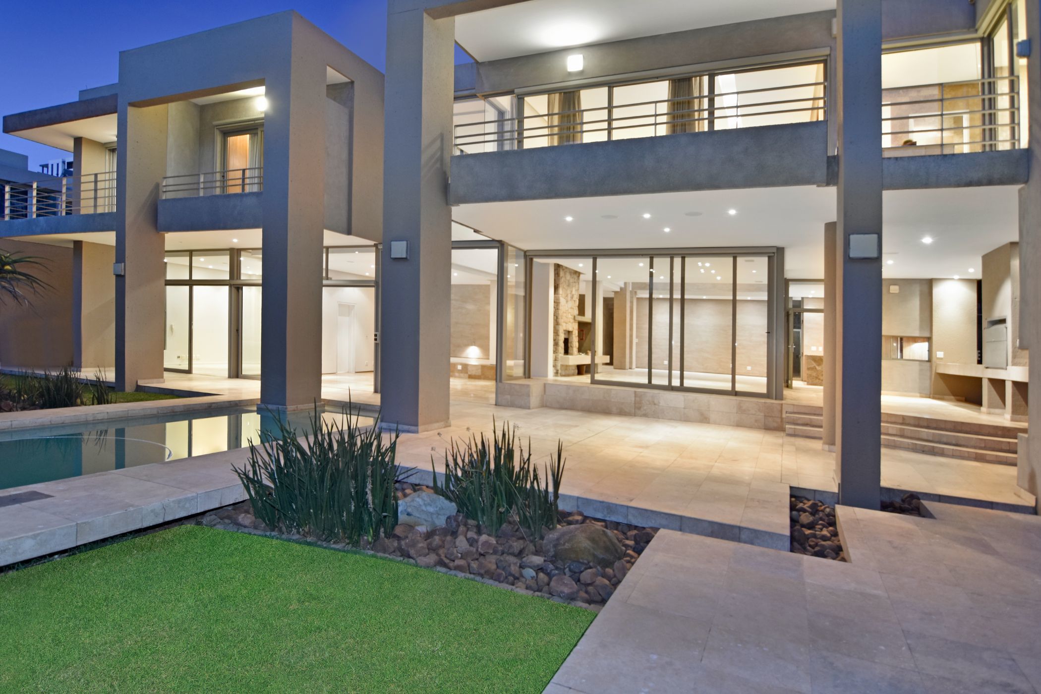 4 Bedroom Doublestorey Cluster For Sale Hyde Park (Sandton