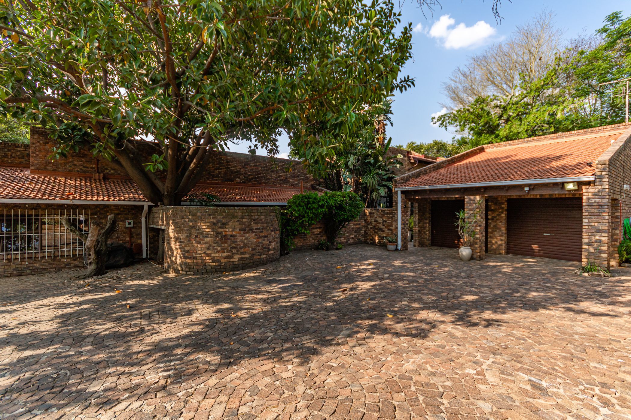 5 Bedroom House For Sale Boskruin RAN1589865 Pam Golding Properties