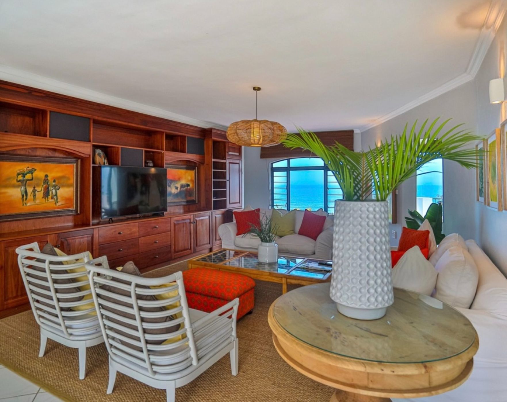 6 Bedroom House For Sale Salt Rock 1BD1588376 Pam Golding Properties