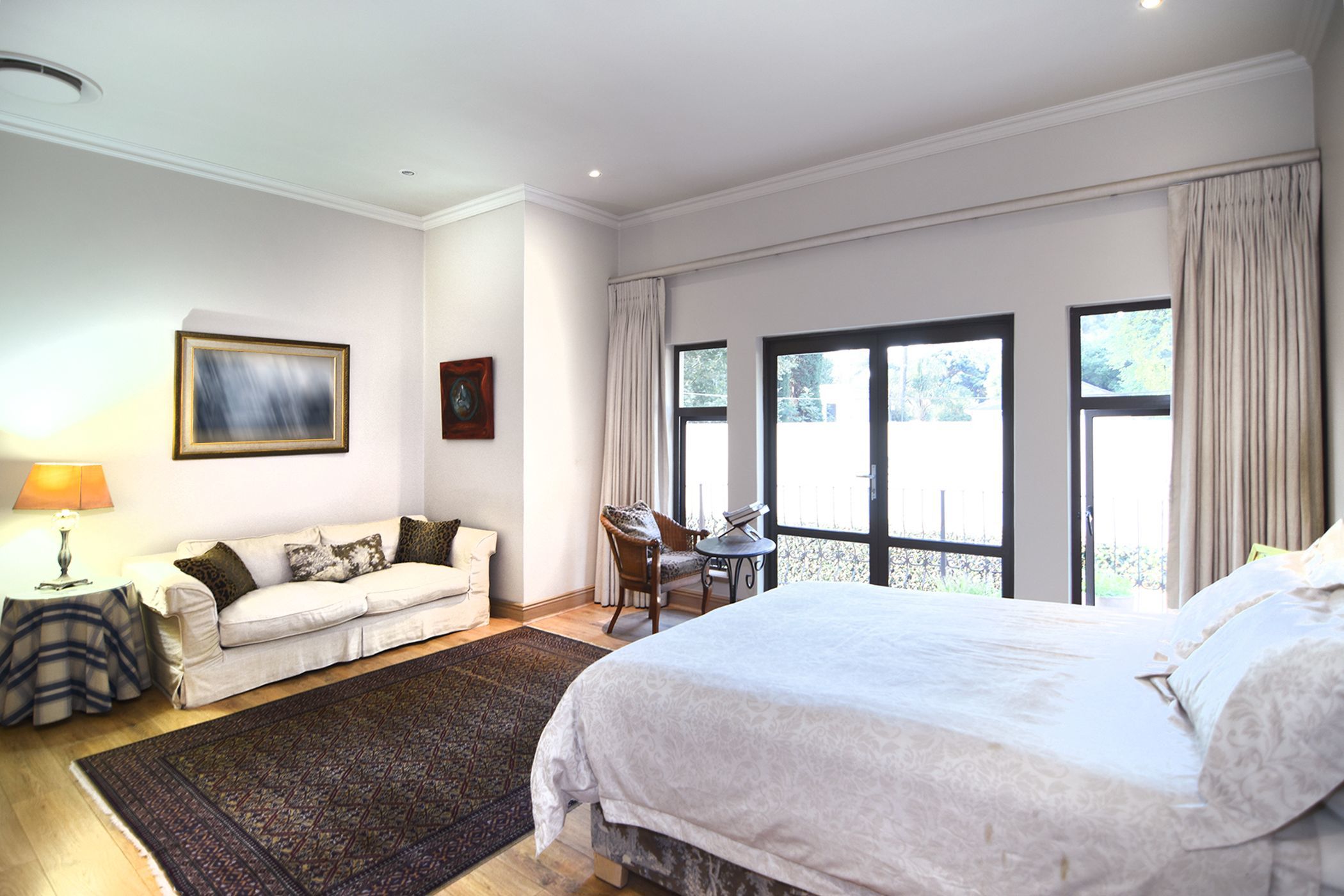 6 Bedroom Doublestorey Cluster For Sale Hyde Park (Sandton