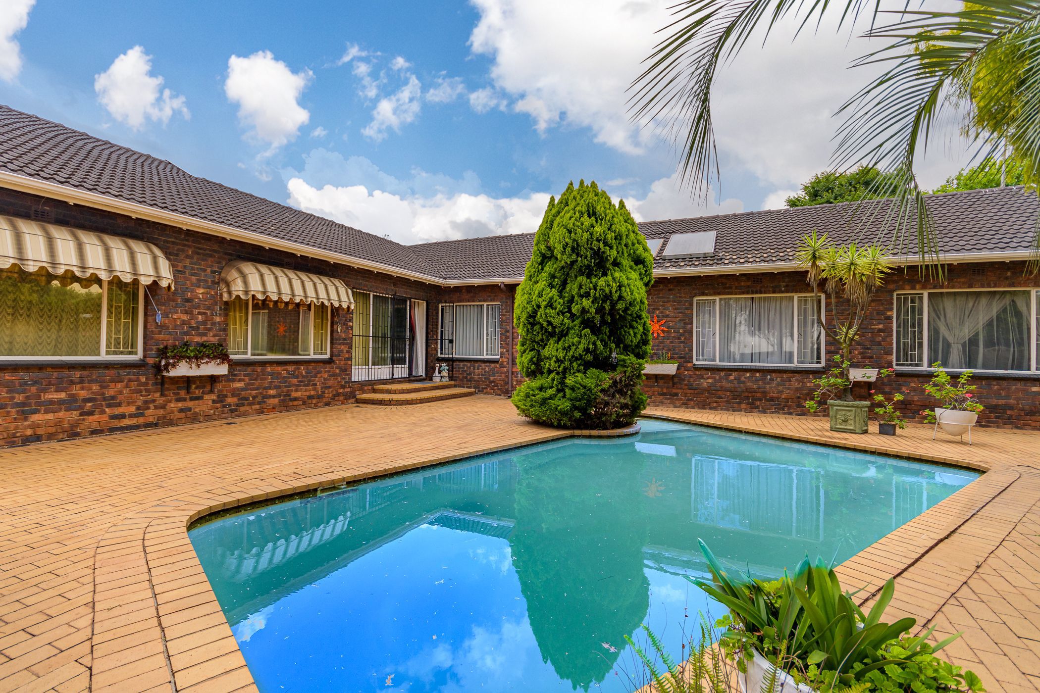 4 Bedroom House For Sale Kew BED1592438 Pam Golding Properties