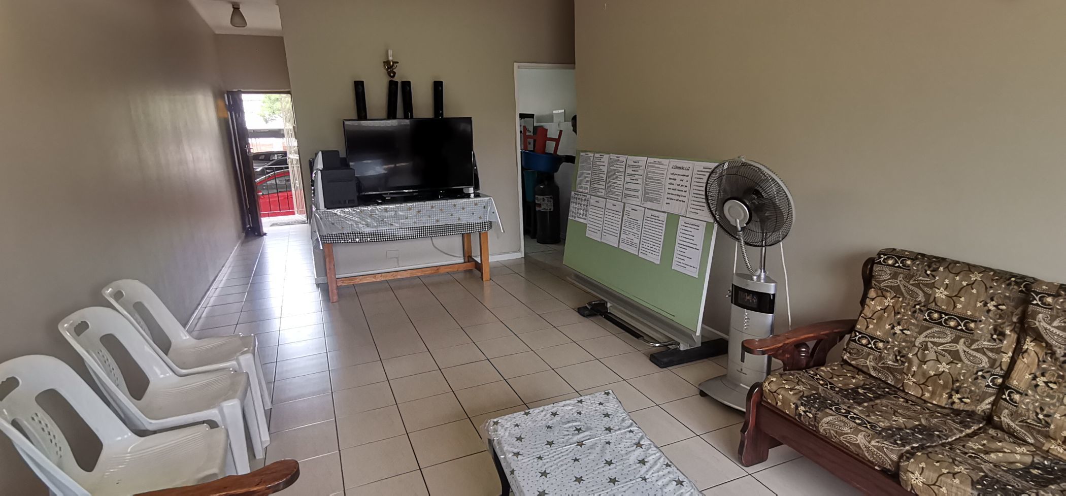 3 Bedroom Apartment For Sale King Williams Town (Qonce) 1MH1592453