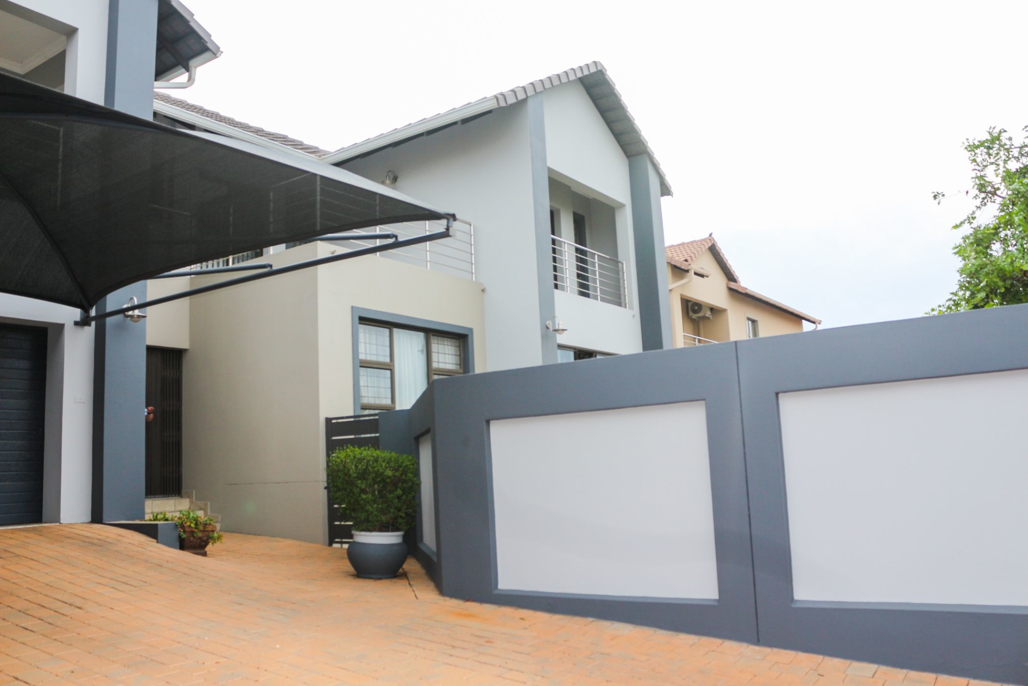 4 bedroom house for sale in Montana Park
