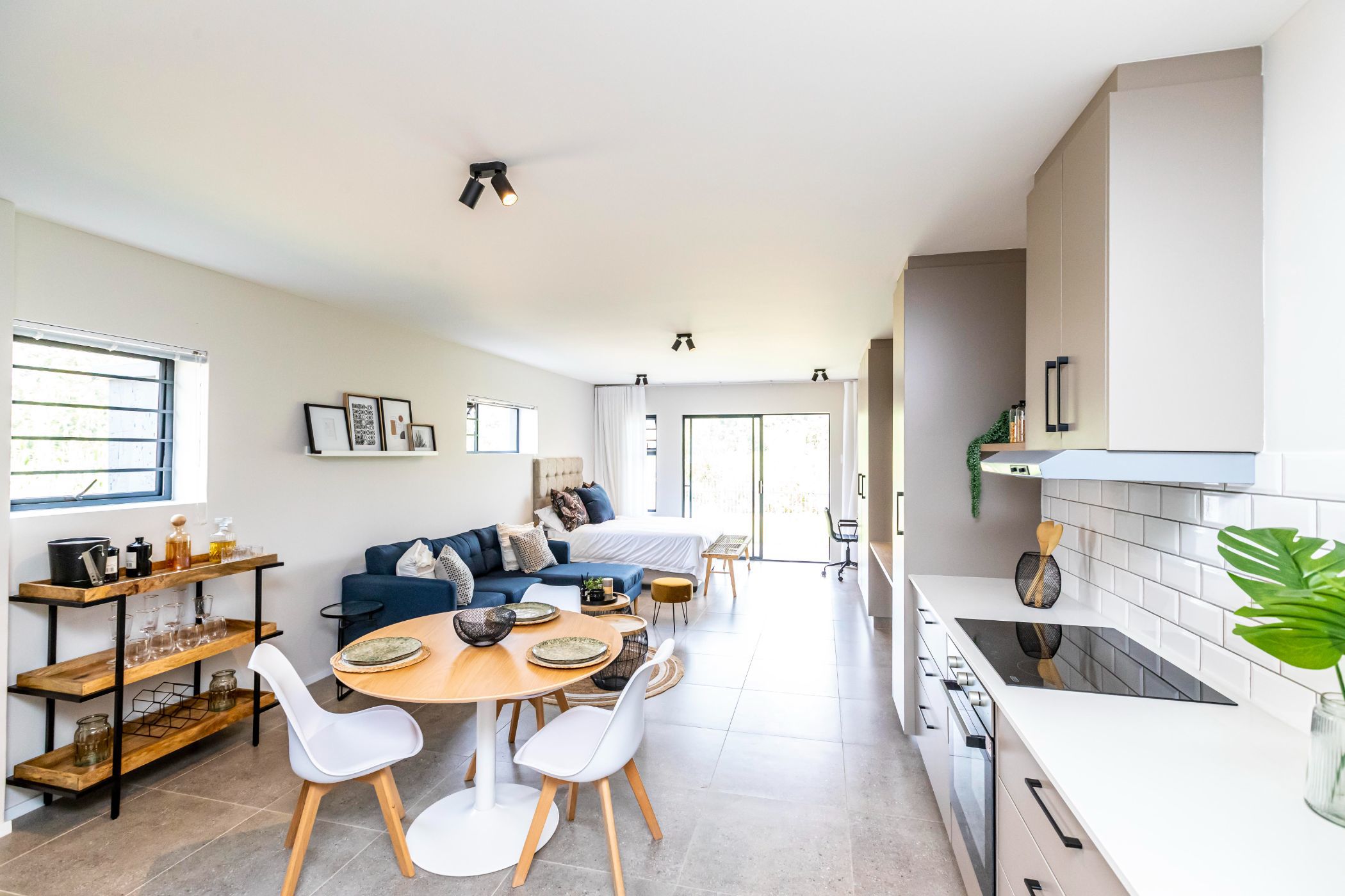 1 Bedroom Apartment For Sale East London 1ET1592767 Pam Golding