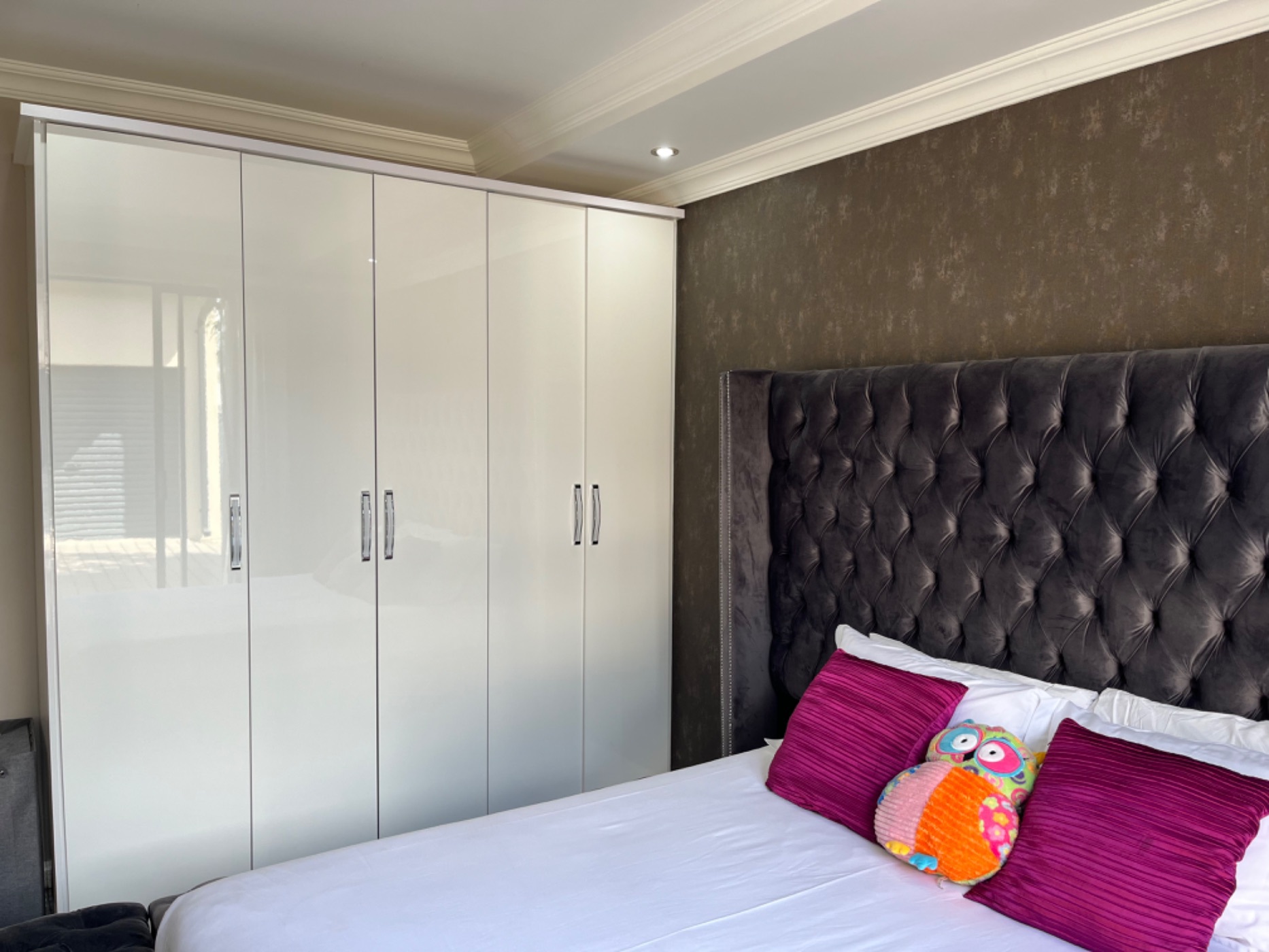 3 Bedroom Security Estate Home For Sale Midstream Estate CN1593842