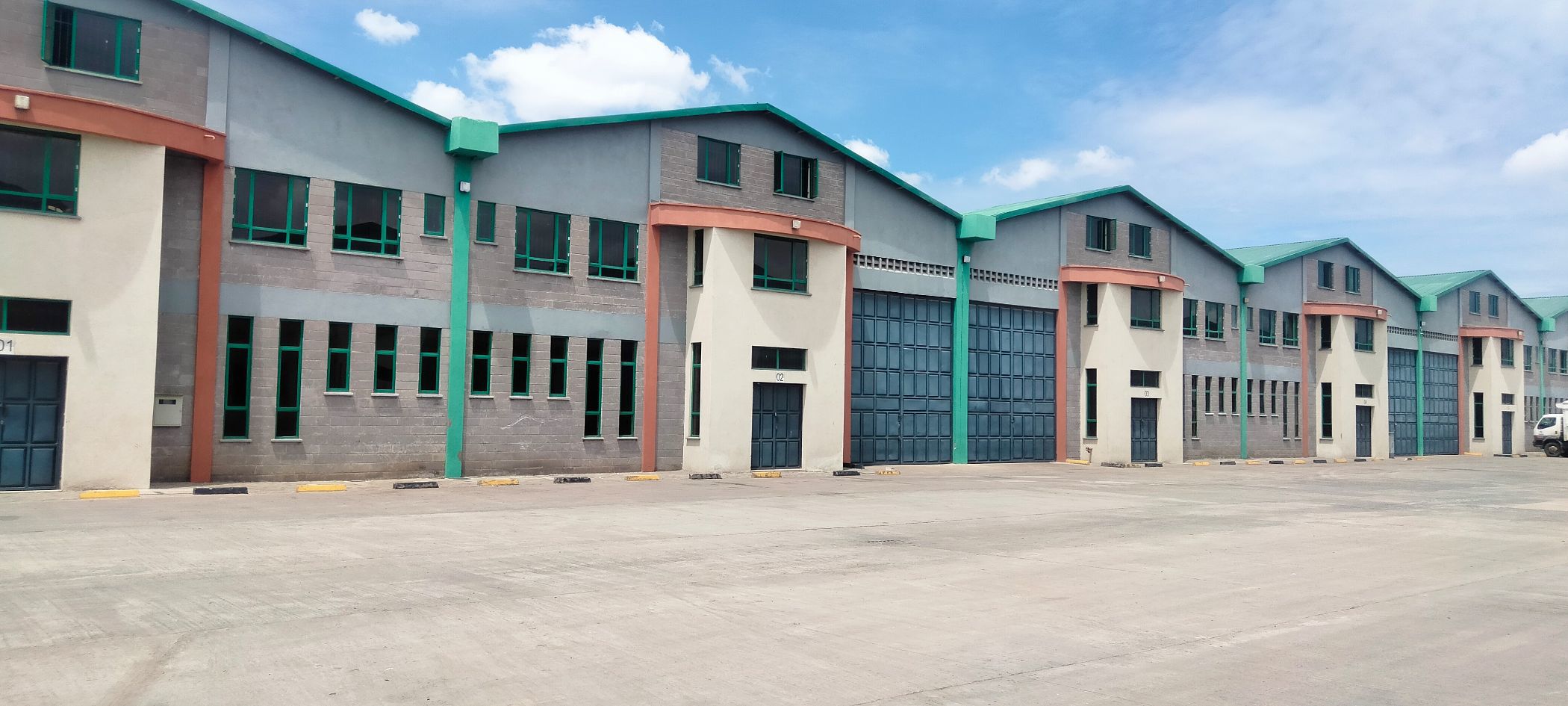 1021 m&sup2; commercial industrial property to rent in Mombasa Road (Kenya)