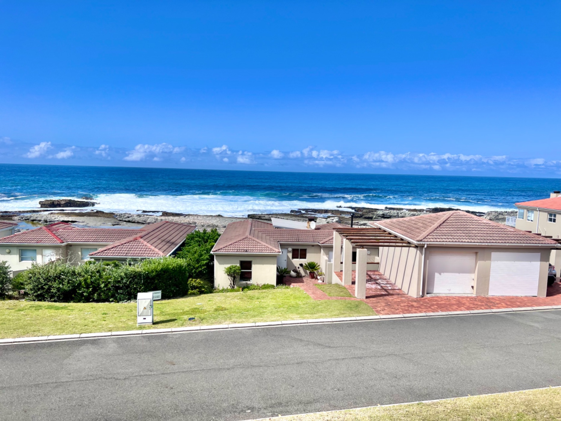 3 Bedroom Apartment For Sale Hermanus Beach Club HF1594932 Pam