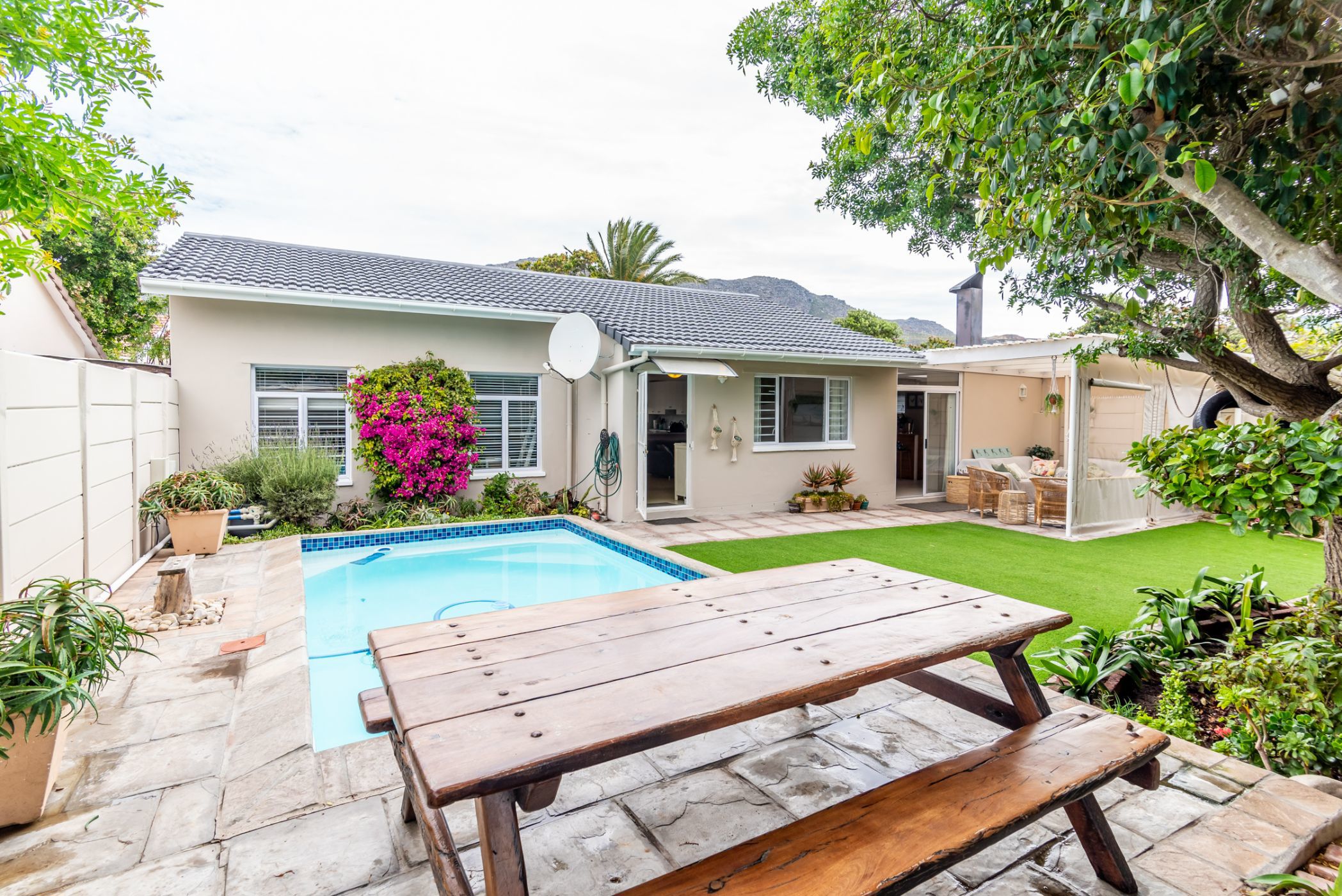 3 Bedroom House For Sale Kirstenhof (Cape Town) KW1593569 Pam