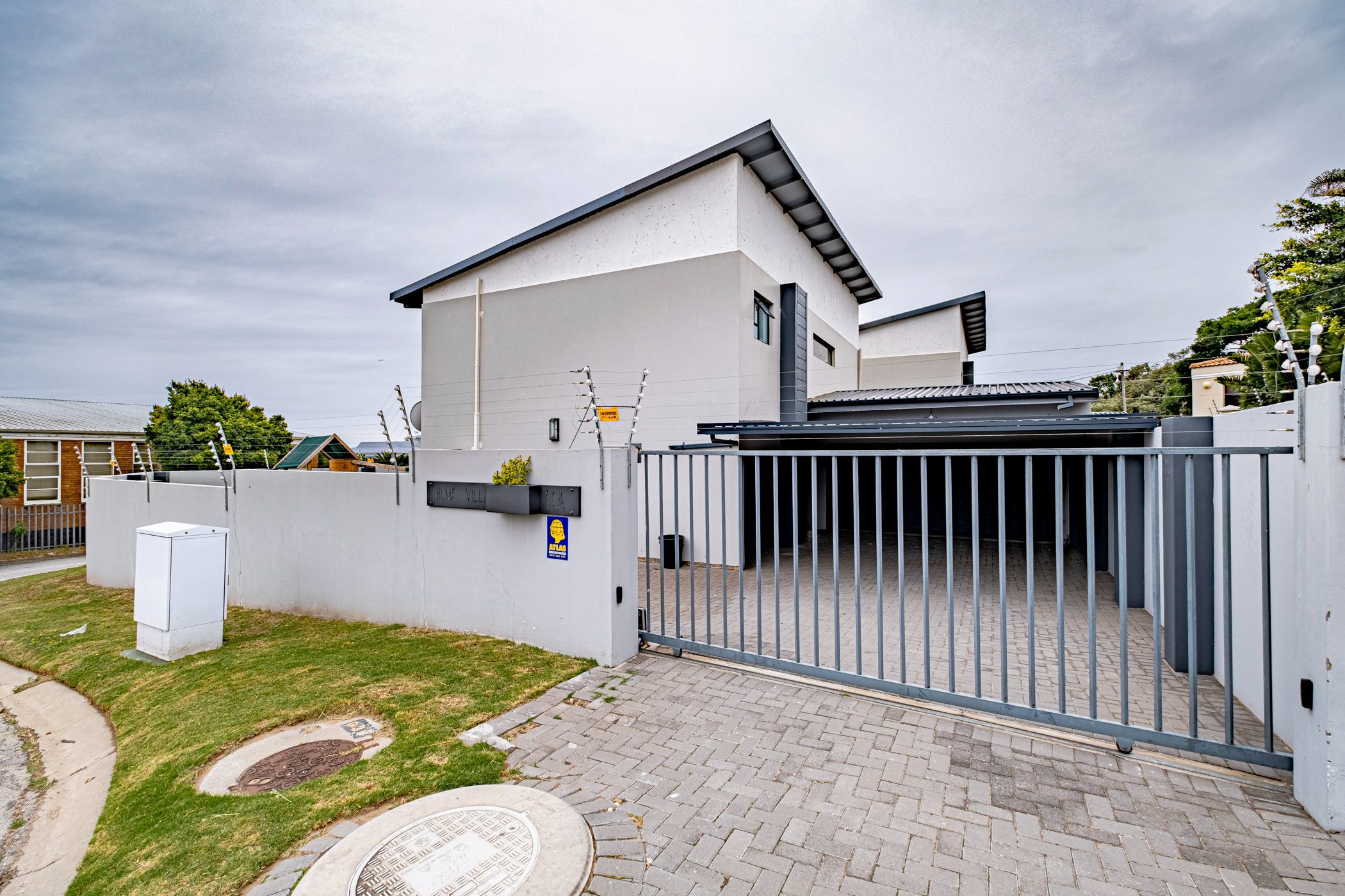 3 Bedroom Doublestorey House For Sale Humerail 1PLZ1593879 Pam Golding Properties