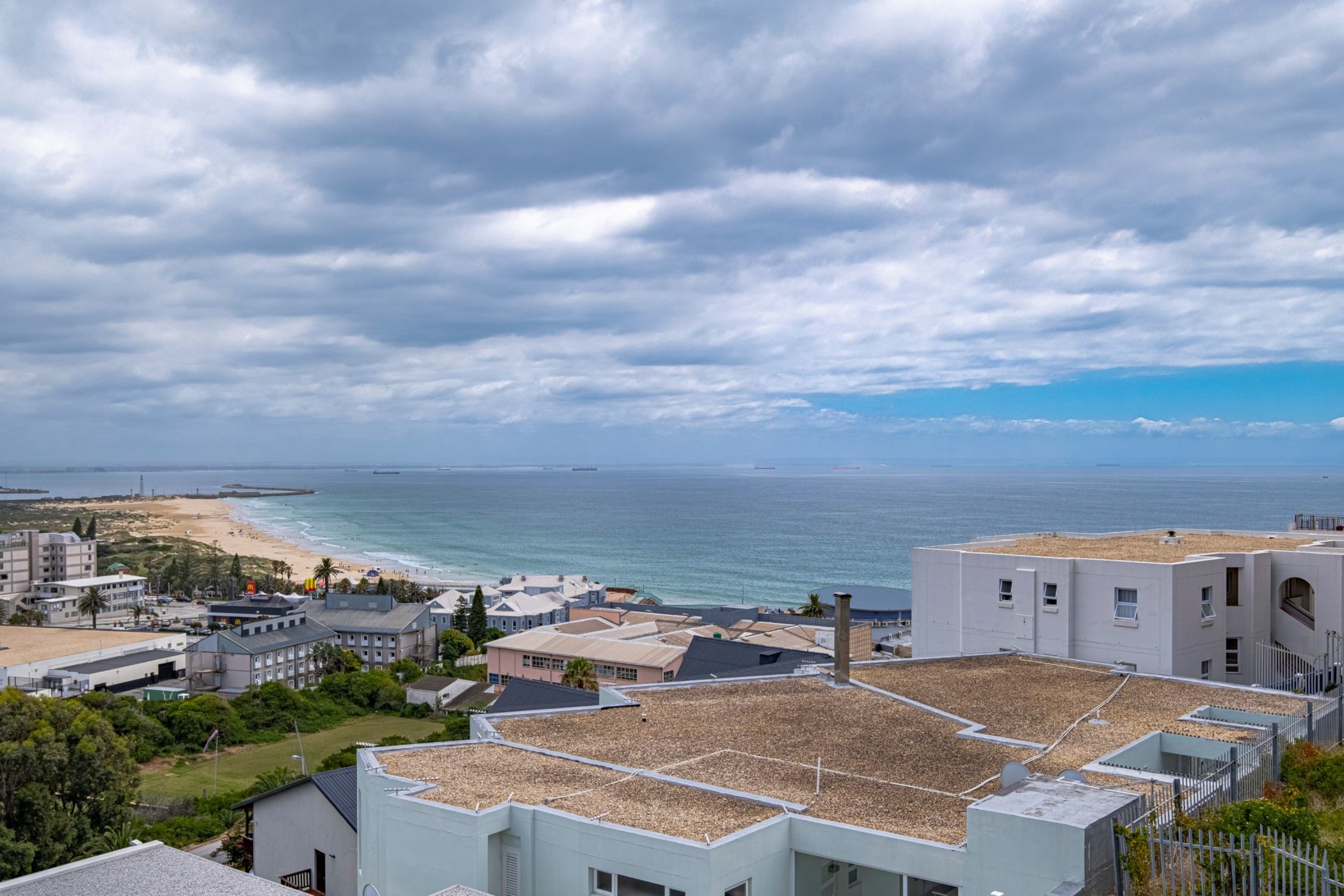 593 m&sup2; residential vacant land for sale in Summerstrand