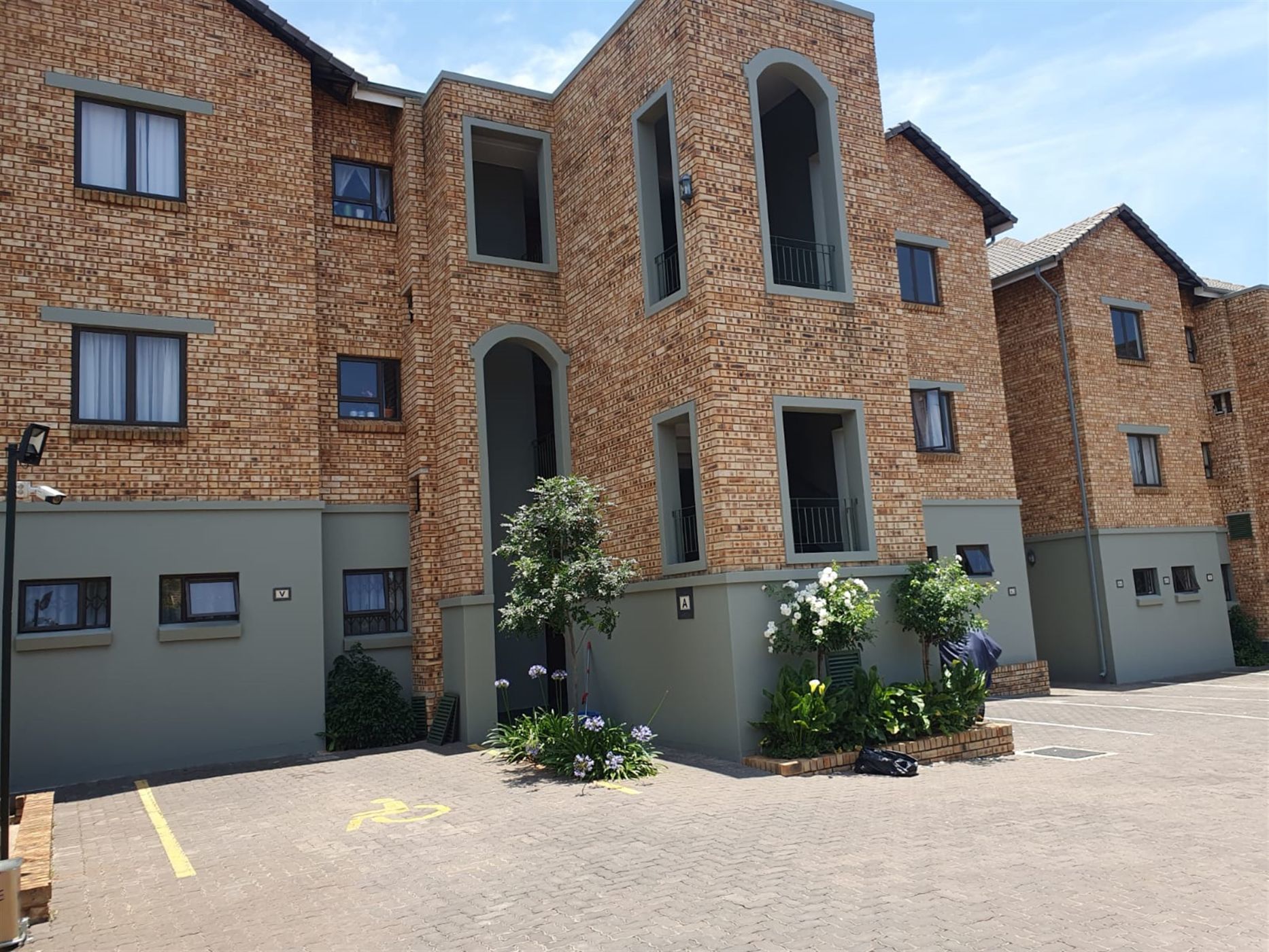 2 Bedroom Apartment To Rent New Redruth 1AB1596293 Pam Golding Properties