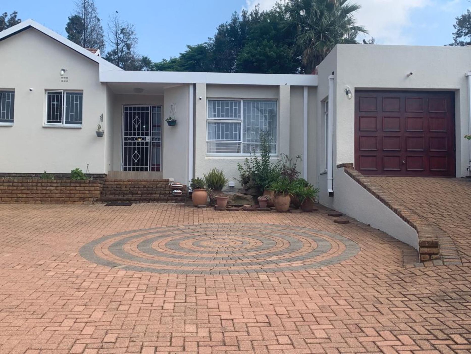 4 Bedroom House For Sale Oakdene (Johannesburg) 1GV1595857 Pam Golding Properties