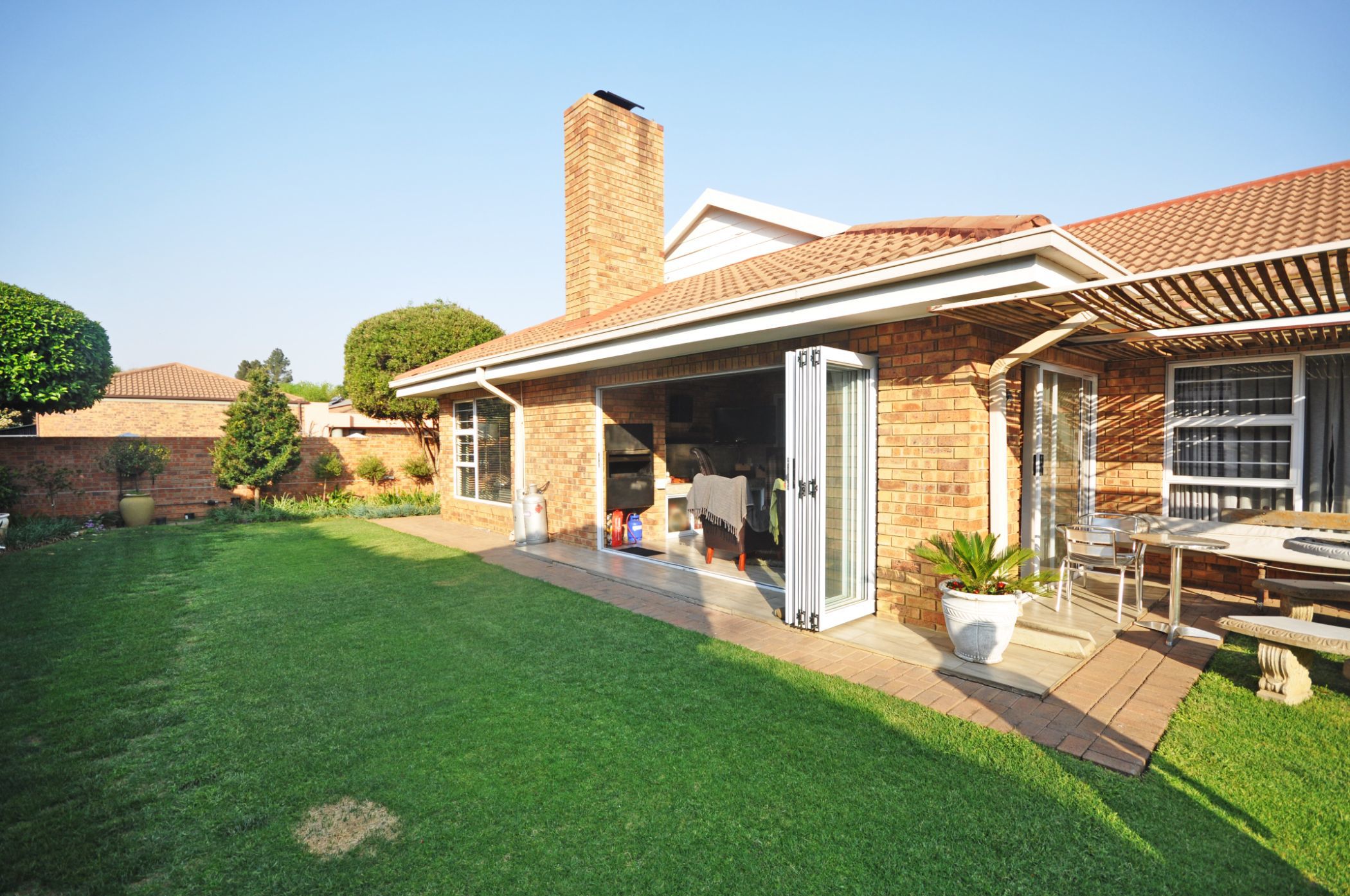 3 Bedroom Security Estate Home For Sale Three Rivers Proper